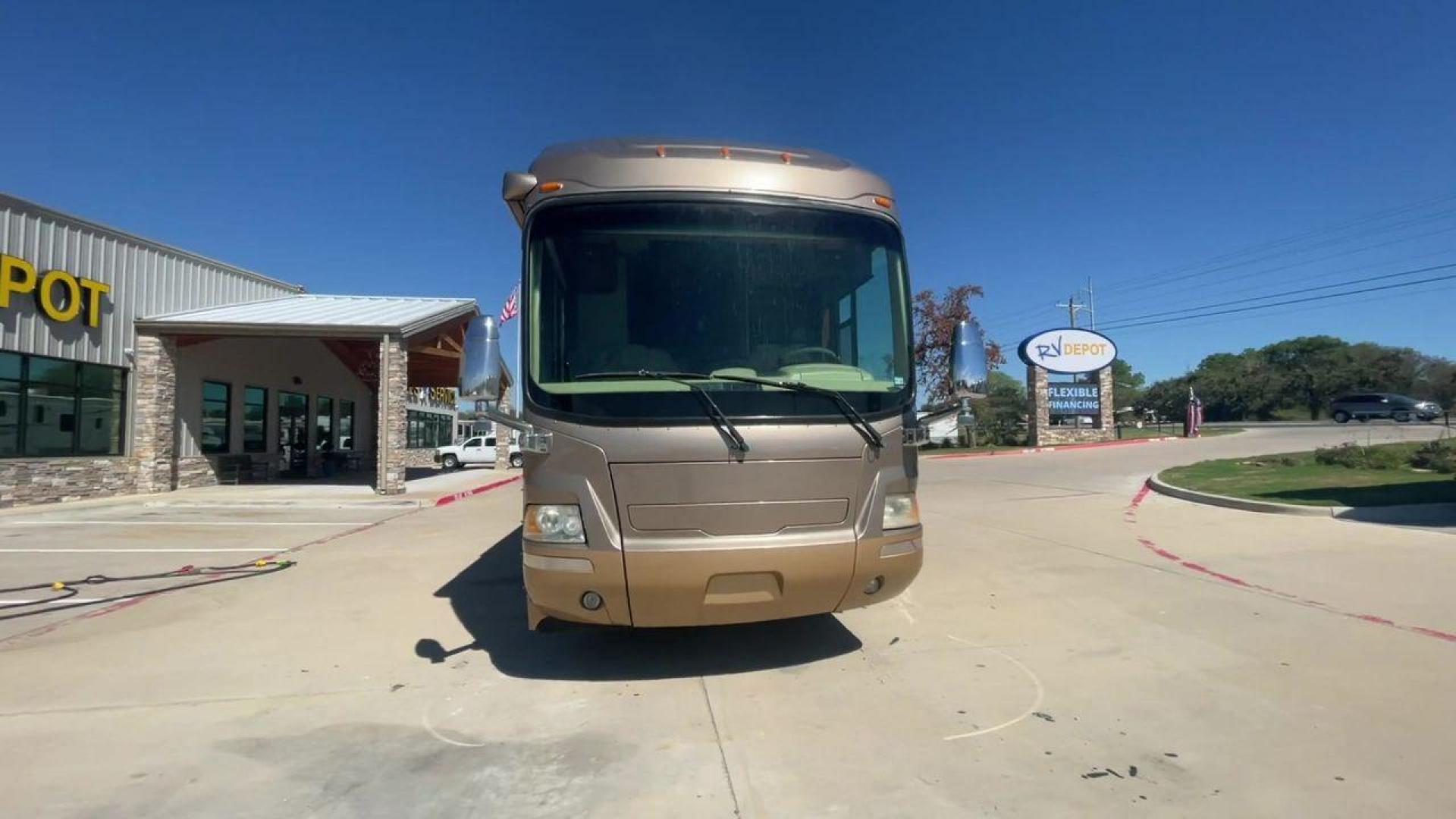 2006 TAN DES MONACO SIGNATURE COMMANDER (1RF17561561) , located at 4319 N Main St, Cleburne, TX, 76033, (817) 678-5133, 32.385960, -97.391212 - Photo#4