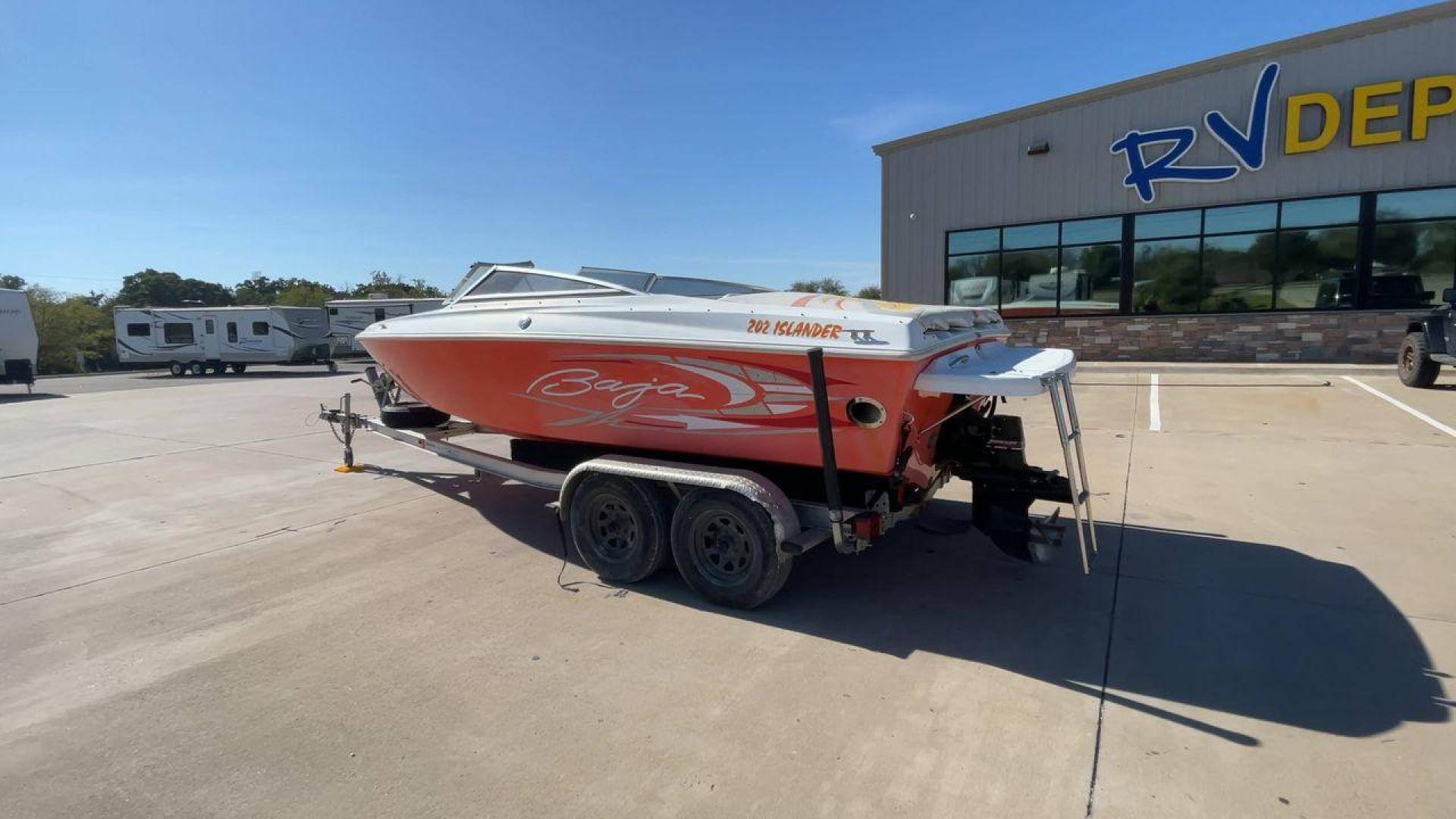 2007 ORANGE BAJA ISLANDER 202 (AGC47079A70) , Length: 21.92 ft. transmission, located at 4319 N Main St, Cleburne, TX, 76033, (817) 678-5133, 32.385960, -97.391212 - The 2007 Baja Islander 202 is an exciting boat that's great for people who want to have fun on the water. It is great for traveling, water sports, and fishing because it looks good and moves quickly. The Islander 202 is a small but useful 20 feet boat that is easy to move and tow, which makes it a g - Photo#7