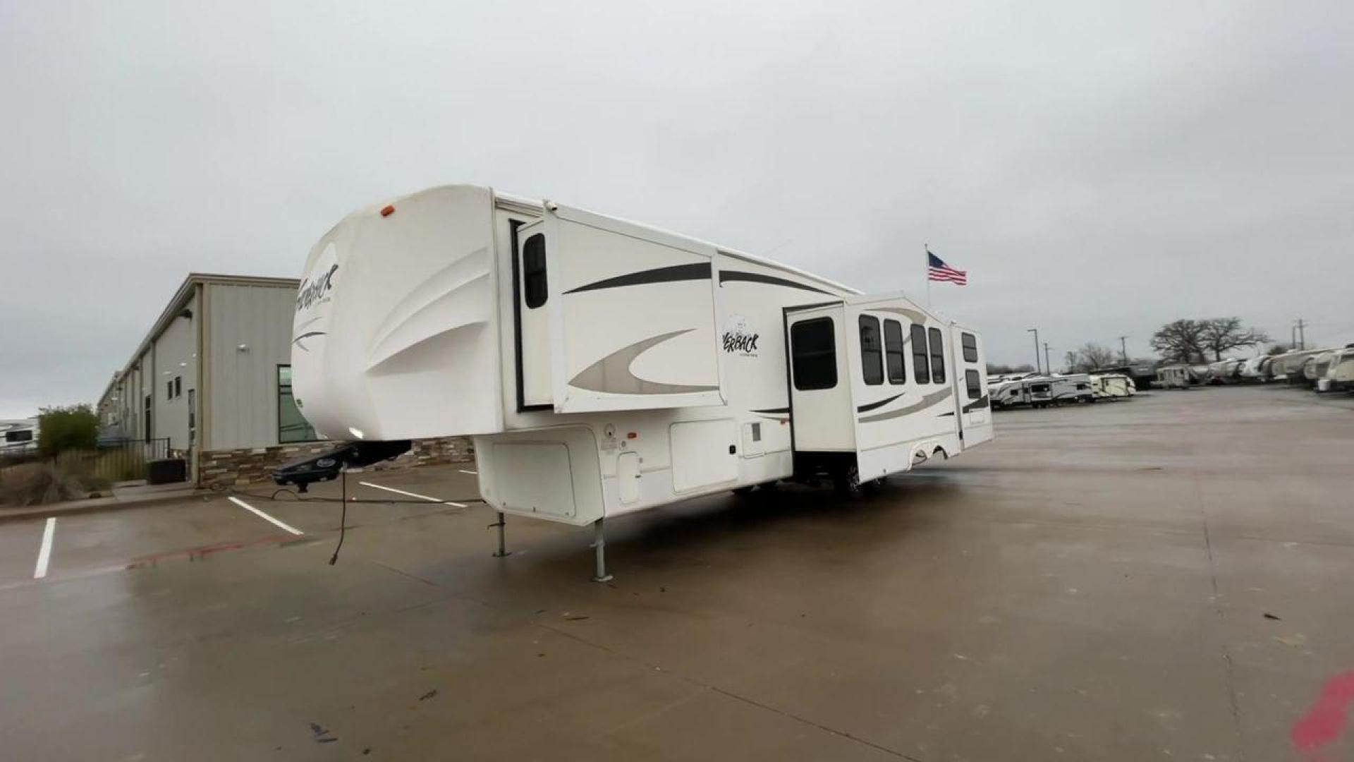 2010 WHITE CEDAR CREEK SILVERBA 35QB (4X4FCRL22AS) , Length: 41 ft.| Dry Weight: 12,184 lbs | Gross Weight: 15,500 lbs | Slides: 4 transmission, located at 4319 N Main St, Cleburne, TX, 76033, (817) 678-5133, 32.385960, -97.391212 - With a length of 39 feet, the 35QB floor plan offers a private bunkhouse at the rear, ensuring a cozy retreat for the little ones or a group of friends. Its spacious living area with slide-outs expands the interior space for comfortable dining and entertainment. The kitchen is equipped with resident - Photo#5