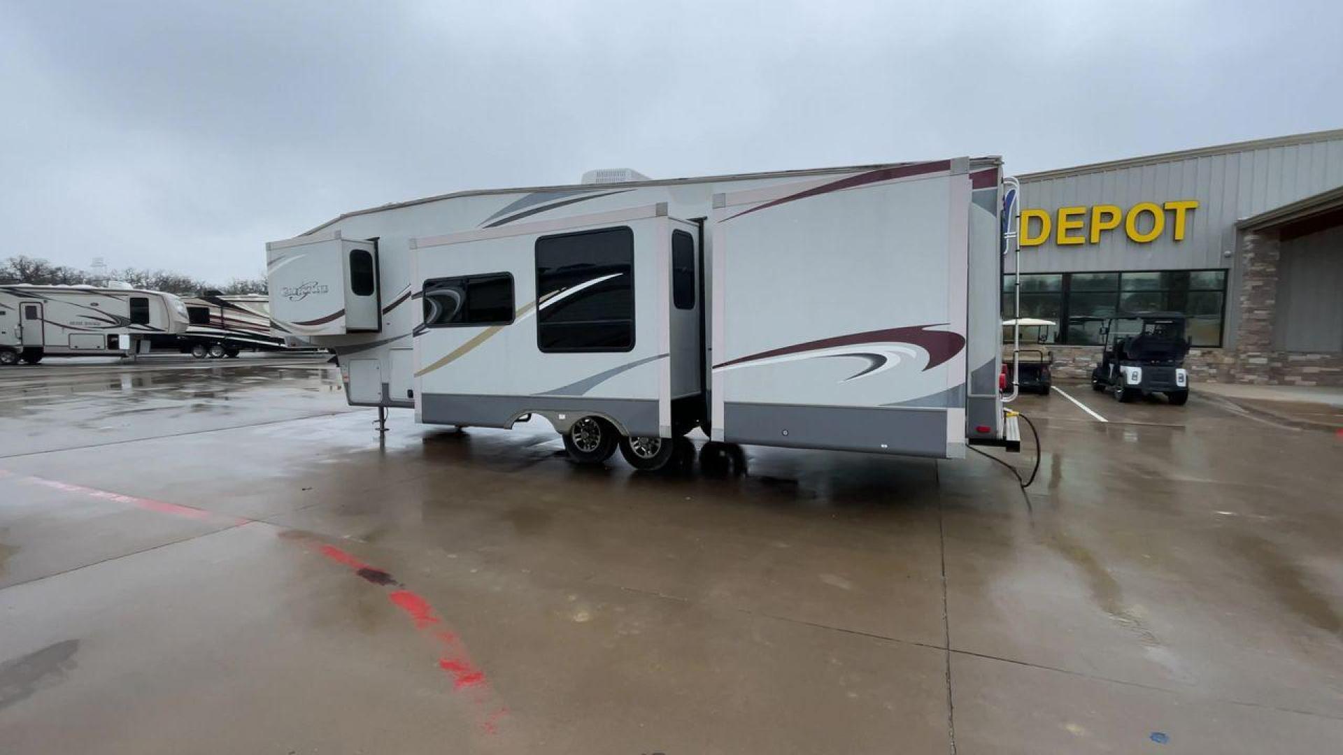 2011 GRAY GREYSTONE 33QB - (5SFSG3624BE) , Length: 36.8 ft. | Dry Weight: 11,466 lbs. | Gross Weight: 13,935 lbs. | Slides: 4 transmission, located at 4319 N Main St, Cleburne, TX, 76033, (817) 678-5133, 32.385960, -97.391212 - Reasons to buy this RV include: (1) With four generous slide-outs, the interior space of this RV expands dramatically, providing ample room for relaxation and entertainment. (2) It features high-gloss fiberglass finish offers a sleek, modern aesthetic while providing a durable and low-maintenance - Photo#7