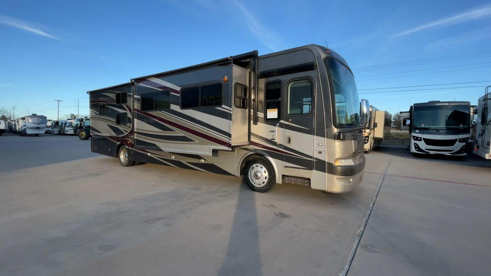 2012 THOR ASTORIA 40BQ (4UZAB2DT7BC) , Length: 39.83 ft. | Gross Weight: 32,400 lbs. | Slides: 4 transmission, located at 4319 N Main St, Cleburne, TX, 76033, (817) 678-5133, 32.385960, -97.391212 - The 2012 Thor Astoria 40BQ is a luxurious diesel pusher Class A motorhome designed for those who crave comfort and convenience on their travels. With its elegant styling, advanced features, and spacious layout, this motorhome provides a home-like experience no matter where your adventures take you. - Photo#3