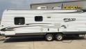 2013 WHITE FOREST RIVER EVO T1860 - (4X4TSJY20DC) , Length: 22.58 ft. | Slides: 0 transmission, located at 4319 N Main St, Cleburne, TX, 76033, (817) 678-5133, 32.385960, -97.391212 - The 2013 Forest River Evo T1860 Travel Trailer allows you to enjoy the beauty of nature. This 22.58-foot-long trailer is both compact and adaptable, providing a snug haven for your camping activities. While it lacks slides, it compensates with smart design elements and considerate amenities. Step in - Photo#6