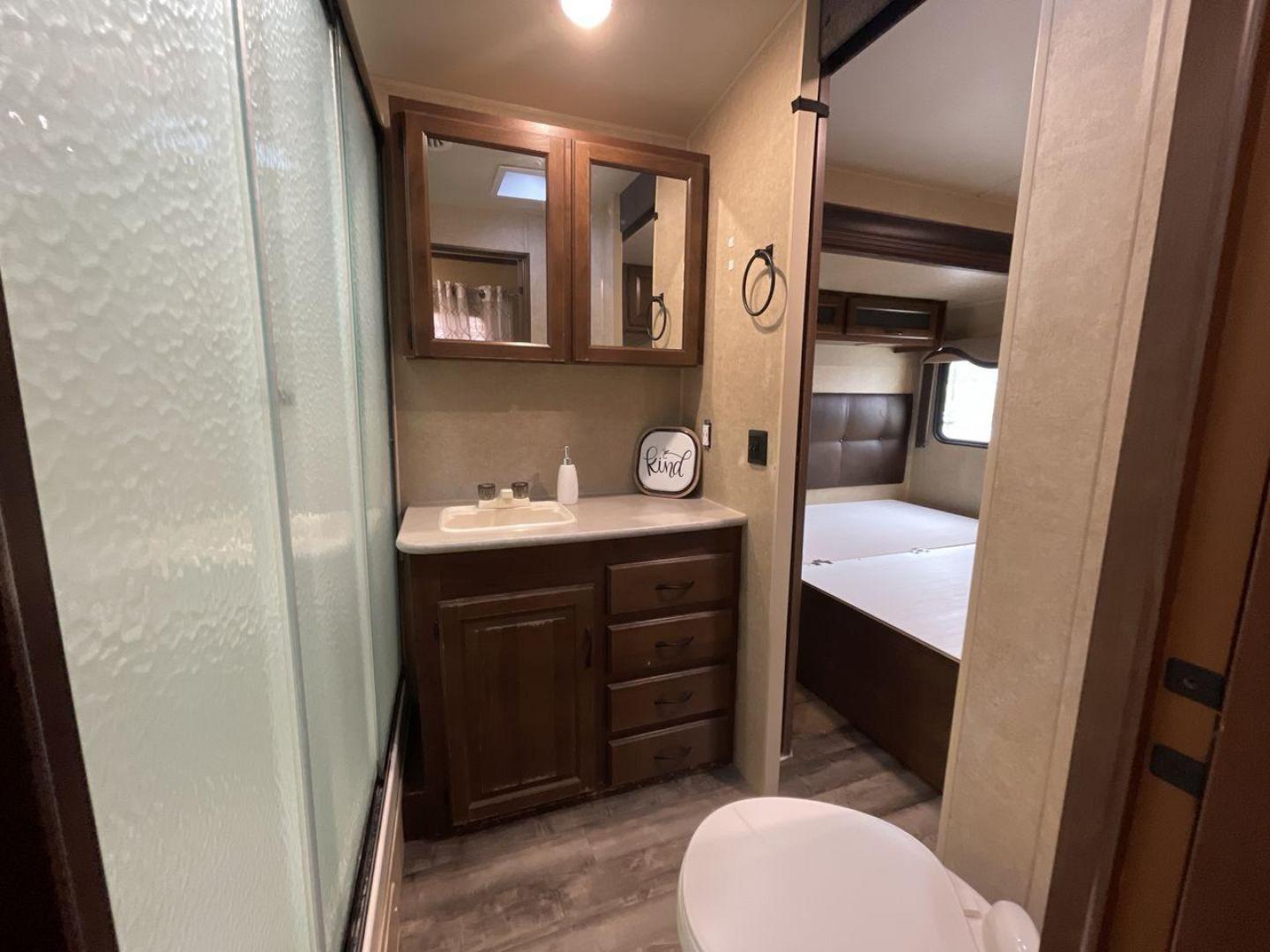 2014 BEIGE JAYCO EAGLEPREMIER 338RETS (1UJBJ0BU9E1) , Length: 39 ft. | Dry Weight: 8,590 lbs. | Gross Weight: 10,950 lbs. | Slides: 3 transmission, located at 4319 N Main St, Cleburne, TX, 76033, (817) 678-5133, 32.385960, -97.391212 - Photo#14