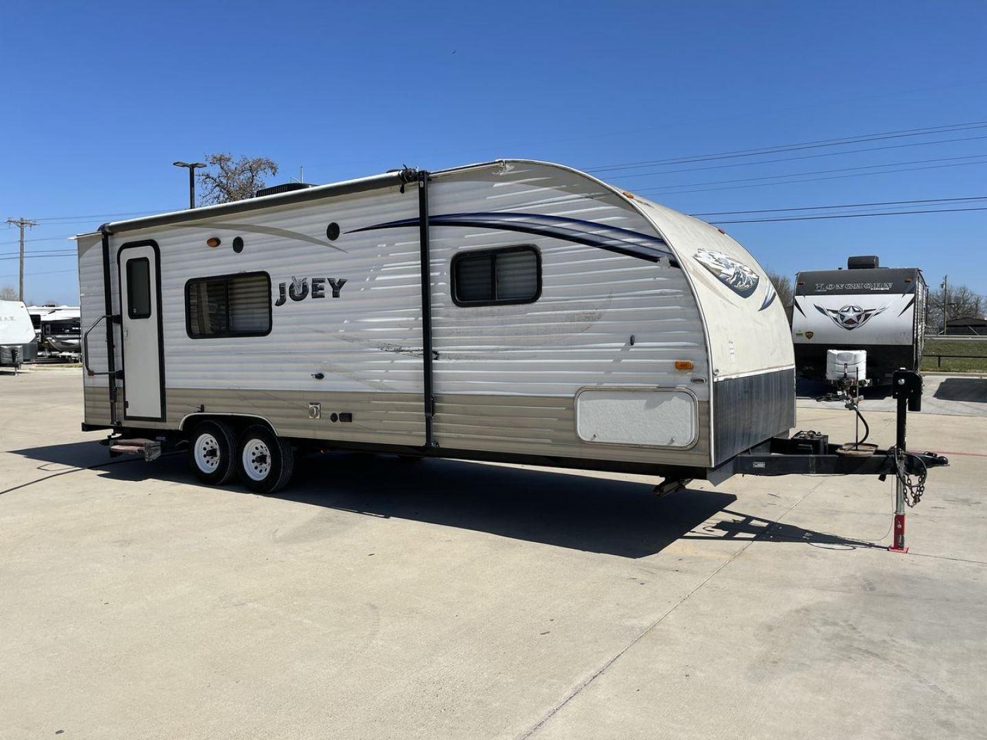 2014 SKYLINE WEEKENDER 260 - (1SE200M24EC) , located at 4319 N Main St, Cleburne, TX, 76033, (817) 678-5133, 32.385960, -97.391212 - Photo#23