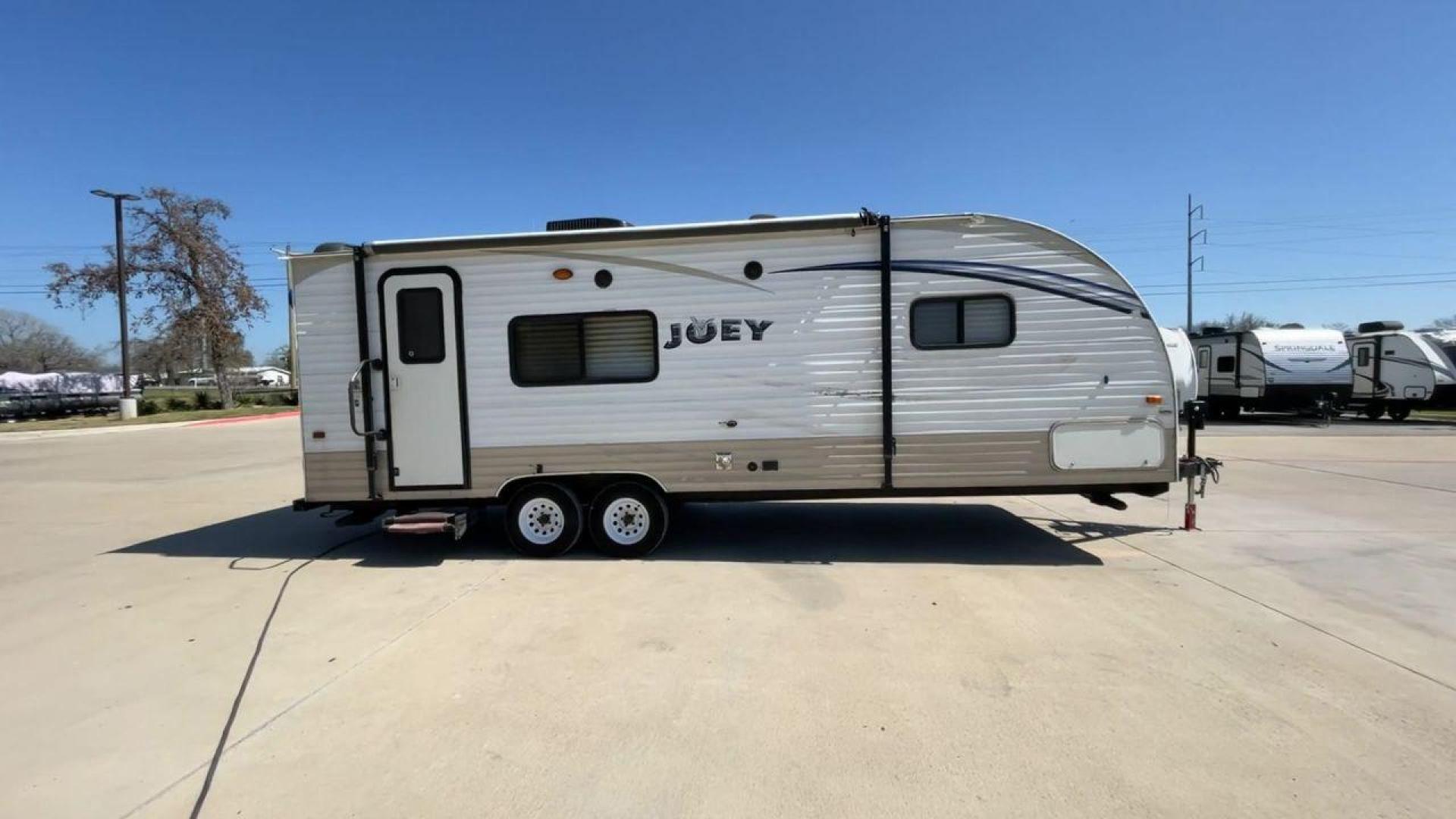 2014 SKYLINE WEEKENDER 260 - (1SE200M24EC) , located at 4319 N Main St, Cleburne, TX, 76033, (817) 678-5133, 32.385960, -97.391212 - Photo#2