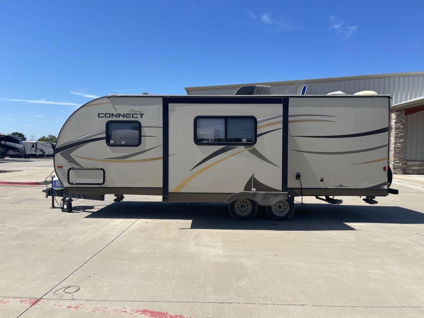 2014 TAN SPREE CONNECT 250BHS (4EZTL2524E8) , Slides: 1 transmission, located at 4319 N Main St, Cleburne, TX, 76033, (817) 678-5133, 32.385960, -97.391212 - The 2014 Spree Connect 250BHS travel trailer lets you go on trips you'll never forget. It's the best place to stay away from home because it has a single slide-out and a roomy inside. When you step inside the Spree Connect 250BHS, you'll find a warm and welcoming space. There are a set of bunk beds - Photo#24