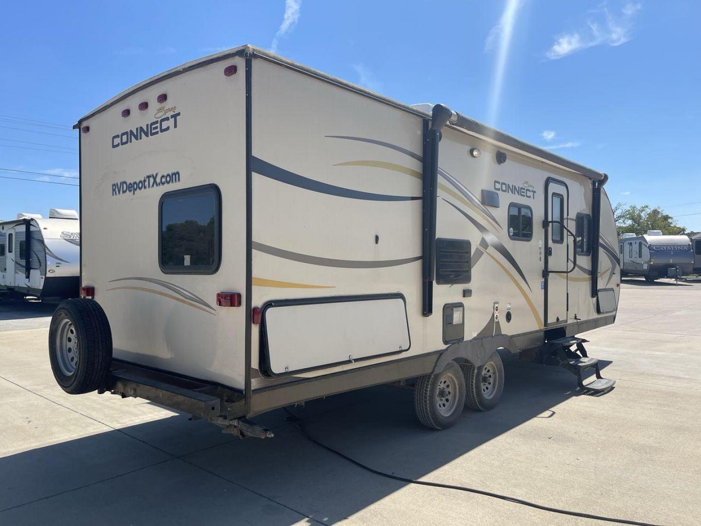 2014 TAN SPREE CONNECT 250BHS (4EZTL2524E8) , Slides: 1 transmission, located at 4319 N Main St, Cleburne, TX, 76033, (817) 678-5133, 32.385960, -97.391212 - The 2014 Spree Connect 250BHS travel trailer lets you go on trips you'll never forget. It's the best place to stay away from home because it has a single slide-out and a roomy inside. When you step inside the Spree Connect 250BHS, you'll find a warm and welcoming space. There are a set of bunk beds - Photo#25