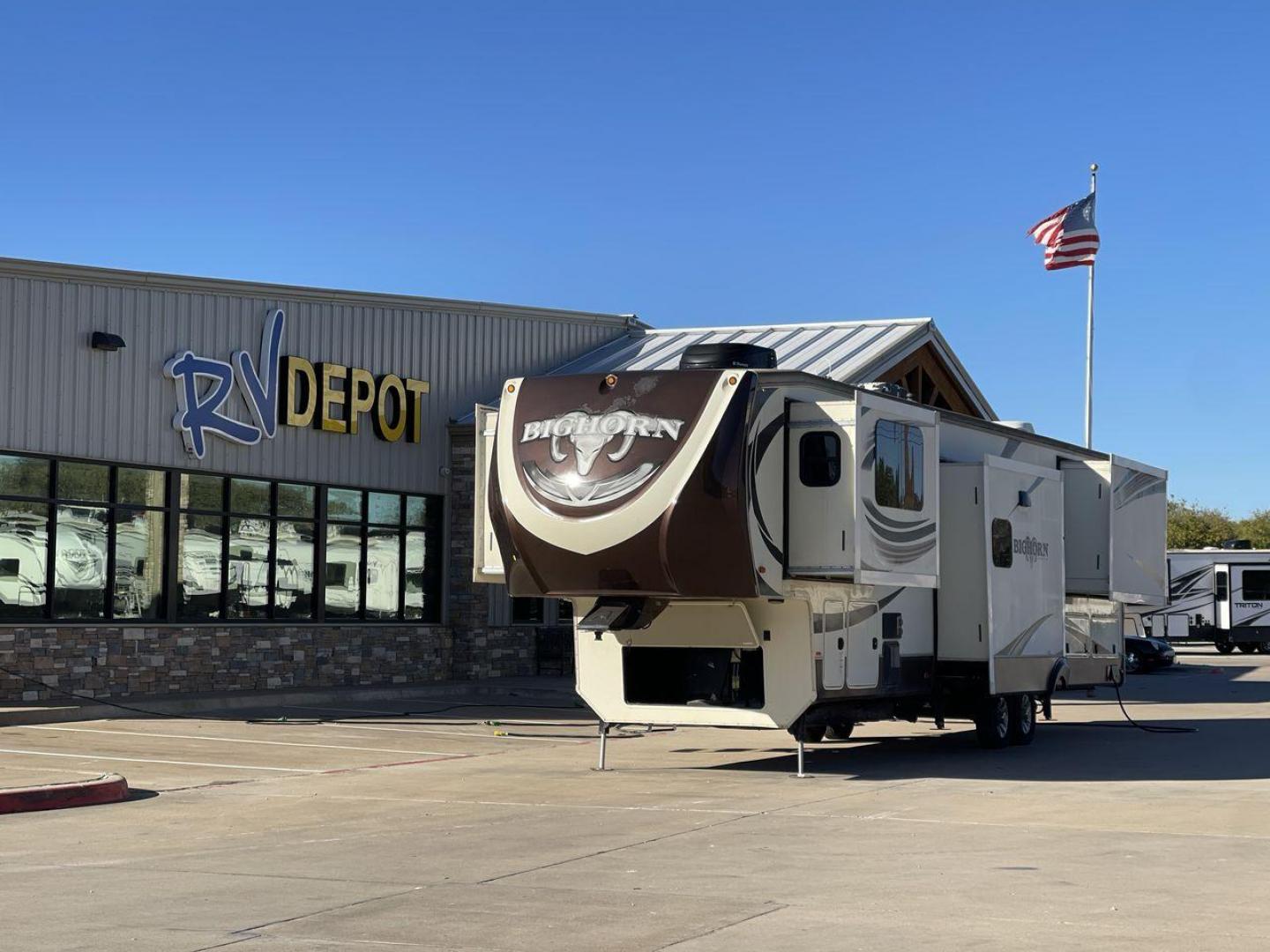 2015 TAN BIGHORN 3750FL (5SFBG4323FE) , Length: 41.7 ft. | Gross Weight: 16,000 lbs. | Slides: 5 transmission, located at 4319 N Main St, Cleburne, TX, 76033, (817) 678-5133, 32.385960, -97.391212 - Photo#0