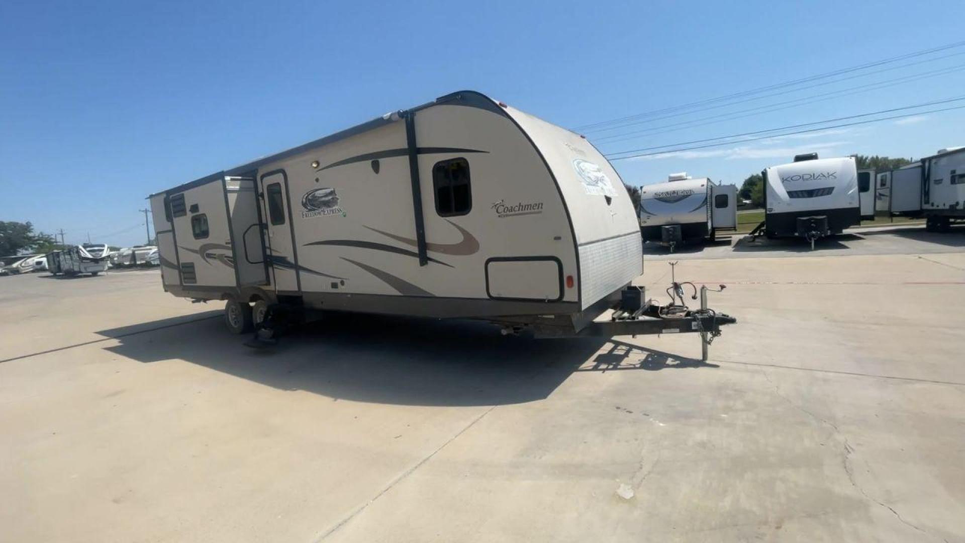 2015 TAN COACHMEN FREEDOM EXPRESS 320D (5ZT2FEXB6FA) , Length: 36.92 ft | Dry Weight: 7,374 lbs | Gross Weight: 10,700 lbs | Slides: 3 transmission, located at 4319 N Main St, Cleburne, TX, 76033, (817) 678-5133, 32.385960, -97.391212 - Photo#3