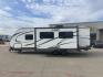 2015 EVERGREEN I GO G260BH (5ZWTGKE22F1) , Length: 28.83 ft. | Dry Weight: 5,108 lbs. | Gross Weight: 6,495 lbs. | Slides: 1 transmission, located at 4319 N Main St, Cleburne, TX, 76033, (817) 678-5133, 32.385960, -97.391212 - The 28.8 ft 2015 Evergreen I-GO G260BH travel trailer is sleek, modern, and built for adventure. The front end features a streamlined aerodynamic design with a bold I-GO logo and stylish gray and black swooping graphics, giving it a clean and sporty appearance. The fiberglass exterior ensures durabi - Photo#23