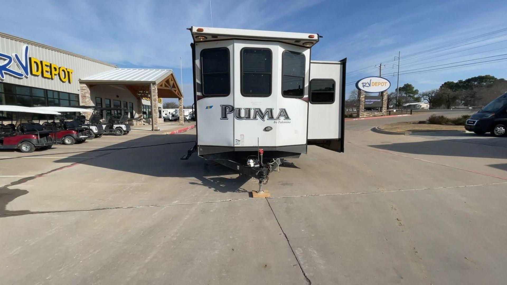 2015 FOREST RIVER PUMA 38PLF (4X4TPUP29FP) , Length: 40.83 ft. | Dry Weight: 9,565 lbs. | Gross Weight: 12,099 lbs. | Slides: 2 transmission, located at 4319 N Main St, Cleburne, TX, 76033, (817) 678-5133, 32.385960, -97.391212 - The 2015 Forest River Puma 38PLF is a spacious destination trailer designed for those who desire the comforts of home while enjoying the great outdoors. With a residential-style layout and thoughtful features, it’s perfect for extended stays or seasonal living. This unit has a length of 40.83 ft i - Photo#4