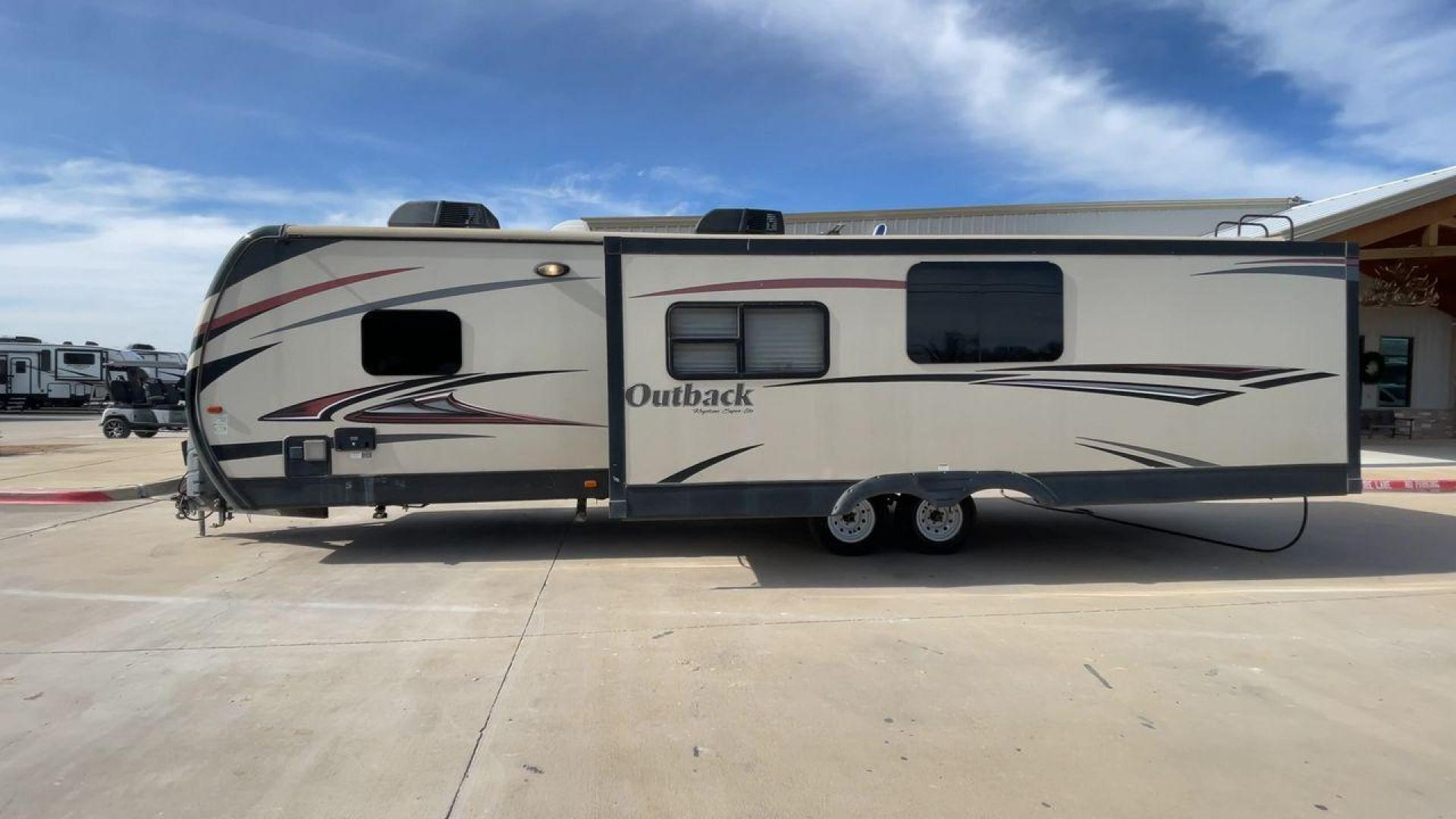 2015 TAN KEYSTONE OUTBACK 323BH (4YDT32321FB) , Length: 36 ft. | Dry Weight: 8,190 lbs. | Gross Weight: 9,500 lbs. | Slides: 2 transmission, located at 4319 N Main St, Cleburne, TX, 76033, (817) 678-5133, 32.385960, -97.391212 - Photo#6