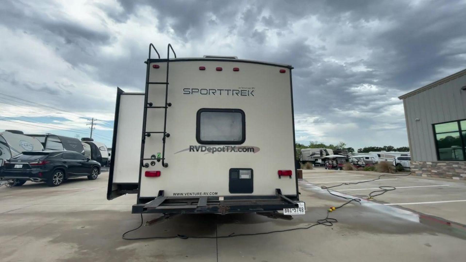 2015 WHITE KZ VENTURE RV SPORTTREK (4EZT13128F5) , Length: 35.6 ft | Dry Weight: 7,110 lbs | Gross Weight: 8,300 lbs | Slides: 2 transmission, located at 4319 N Main St, Cleburne, TX, 76033, (817) 678-5133, 32.385960, -97.391212 - With the 2015 KZ Venture RV SportTrek Travel Trailer, set out on your next adventure. With the modern traveler in mind, this travel trailer offers the ideal balance of comfort, style, and functionality. This unit measures 35.5 ft in length, 8 ft in width, and 10.92 ft in height. It has a dry weig - Photo#8