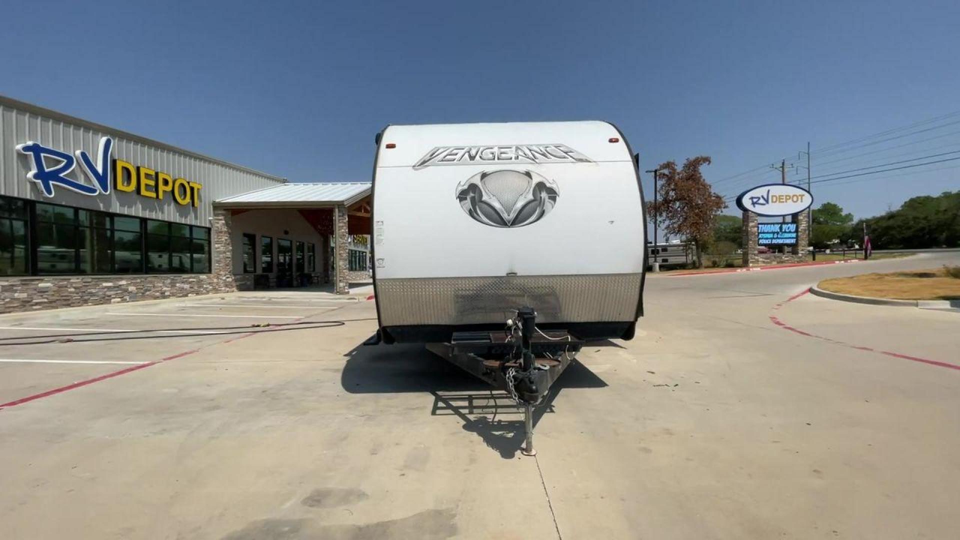 2015 WHITE VENGEANCE SU 29V (4X4TVGE24FY) , Length: 34.5 ft. | Dry Weight: 7,618 lbs. | Gross Weight: 9,985 lbs. | Slides: 1 transmission, located at 4319 N Main St, Cleburne, TX, 76033, (817) 678-5133, 32.385960, -97.391212 - The 2015 Vengeance SU 29V is a versatile and spacious toy hauler, ideal for outdoor enthusiasts who crave adventure. With a length of 34.5 feet and a dry weight of 7,618 pounds, this travel trailer provides generous storage space while ensuring your comfort is not compromised. With a single slide, t - Photo#4