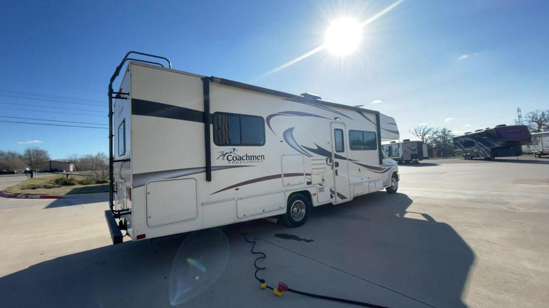 2016 COACHMEN FREELANDER 29KS (1FDXE4FS5FD) , located at 4319 N Main St, Cleburne, TX, 76033, (817) 678-5133, 32.385960, -97.391212 - Photo#1