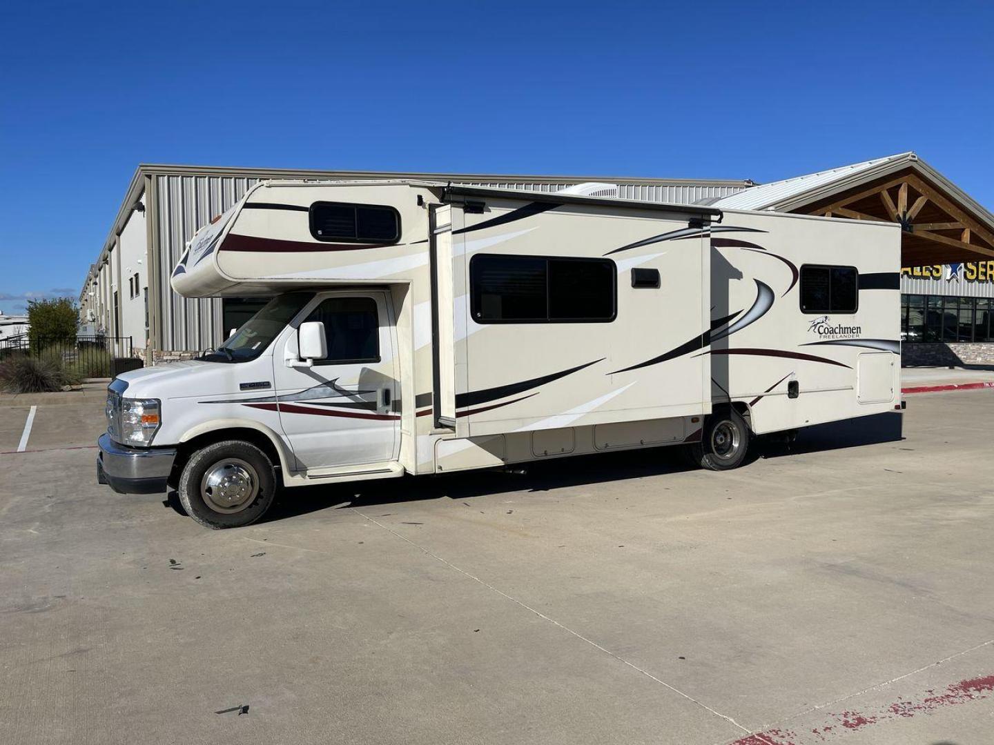 2016 COACHMEN FREELANDER 29KS (1FDXE4FS5FD) , located at 4319 N Main St, Cleburne, TX, 76033, (817) 678-5133, 32.385960, -97.391212 - Photo#22