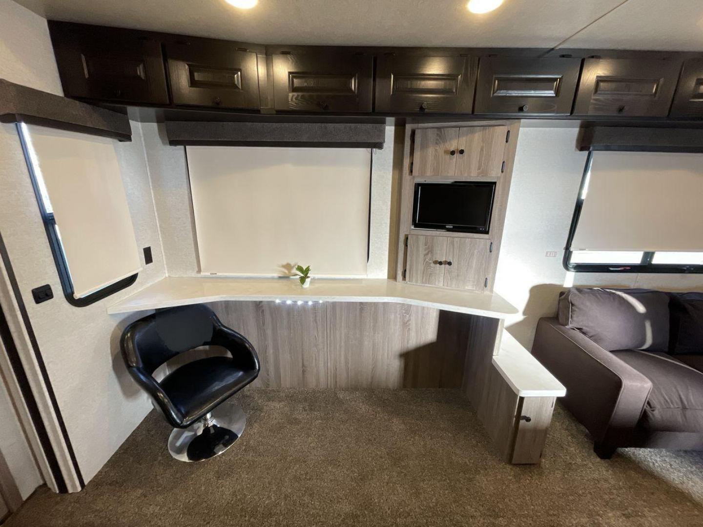 2016 CRUISER RV BOSS 4290 (5RXFJ4530G1) , Length: 46 ft. | Dry Weight: 14,835 lbs. | Slides: 2 transmission, located at 4319 N Main St, Cleburne, TX, 76033, (817) 678-5133, 32.385960, -97.391212 - The 2016 Cruiser RV Boss 4290 Recreational is a remarkable toy hauler designed for a premium travel experience. With a length of 46 feet, this model offers two slide-outs, providing an expansive and well-designed interior. It features a luxurious master bedroom with a king-size bed, and the spaciou - Photo#13