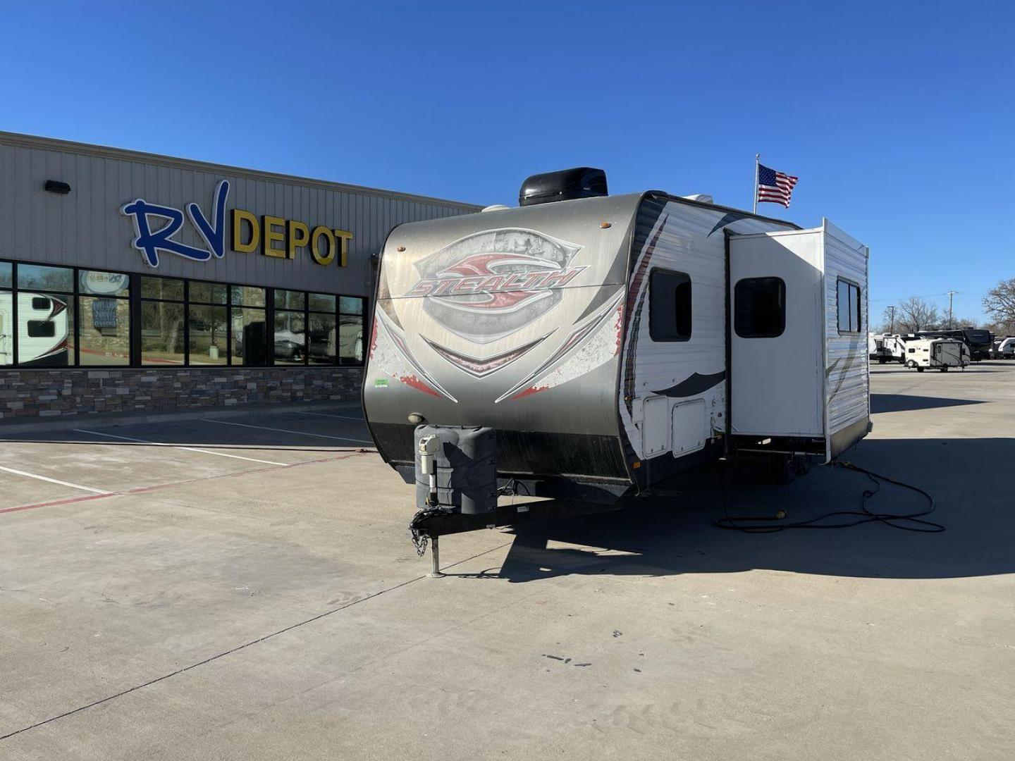 2016 FOREST RIVER STEALTH 2810 (4X4TSFD22GC) , located at 4319 N Main St, Cleburne, TX, 76033, (817) 678-5133, 32.385960, -97.391212 - Photo#0