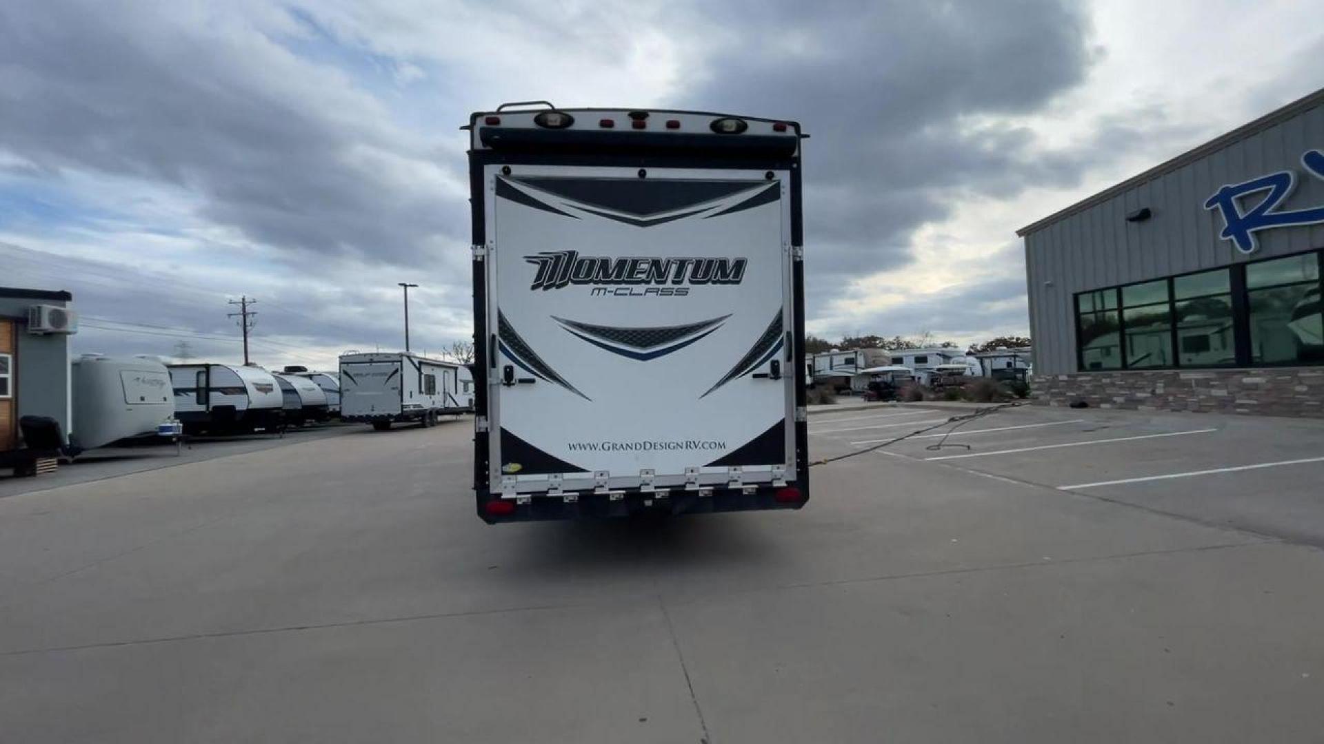 2016 GRAY GRAND DESIGN MOMENTUM 350M (573FM4025G1) , located at 4319 N Main St, Cleburne, TX, 76033, (817) 678-5133, 32.385960, -97.391212 - VIRGINIA TITLE, WILL NEED ORIGINAL INSPECTION - Photo#8