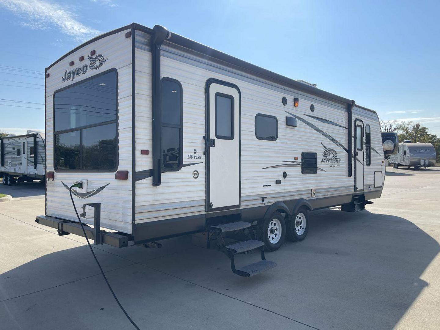 2016 JAYCO JAYFLIGHT 265RLS (1UJBJ0BN2G1) , located at 4319 N Main St, Cleburne, TX, 76033, (817) 678-5133, 32.385960, -97.391212 - Photo#24