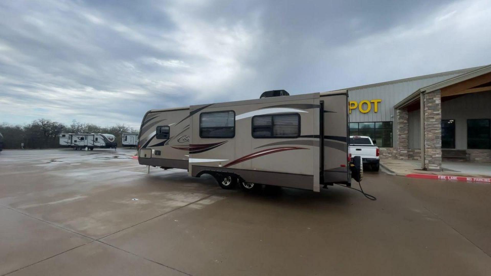 2016 KEYSTONE COUGAR 28RLS (4YDT28R21GV) , located at 4319 N Main St, Cleburne, TX, 76033, (817) 678-5133, 32.385960, -97.391212 - Photo#7