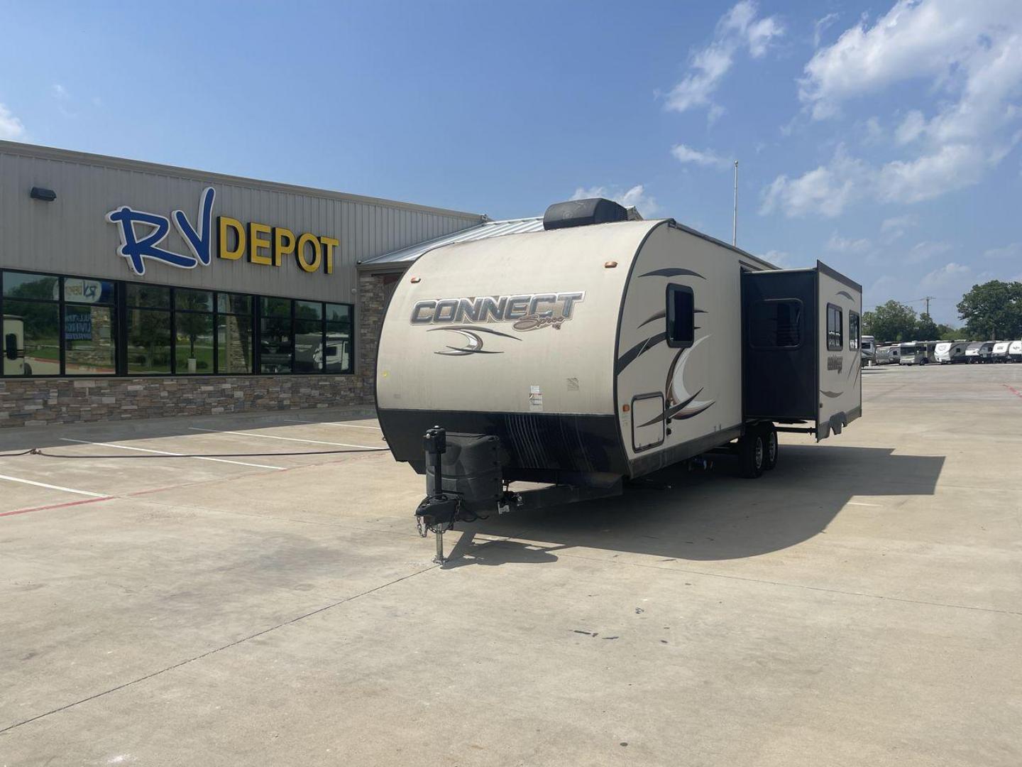 2016 BEIGE KZRV CONNECT SPREE C29 (4EZTL2928G8) , located at 4319 N Main St, Cleburne, TX, 76033, (817) 678-5133, 32.385960, -97.391212 - Photo#0