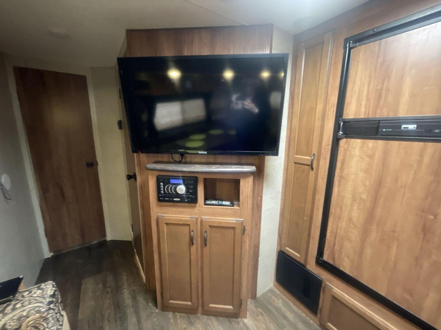 2016 BEIGE KZRV CONNECT SPREE C29 (4EZTL2928G8) , located at 4319 N Main St, Cleburne, TX, 76033, (817) 678-5133, 32.385960, -97.391212 - Photo#19