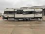 2017 WHITE AVENGER 27DBS - (5ZT2AVSB6HB) , Length: 32.92 ft. | Dry Weight: 6,652 lbs. | Gross Weight: 9,521 lbs. | Slides: 1 transmission, located at 4319 N Main St, Cleburne, TX, 76033, (817) 678-5133, 32.385960, -97.391212 - Photo#23