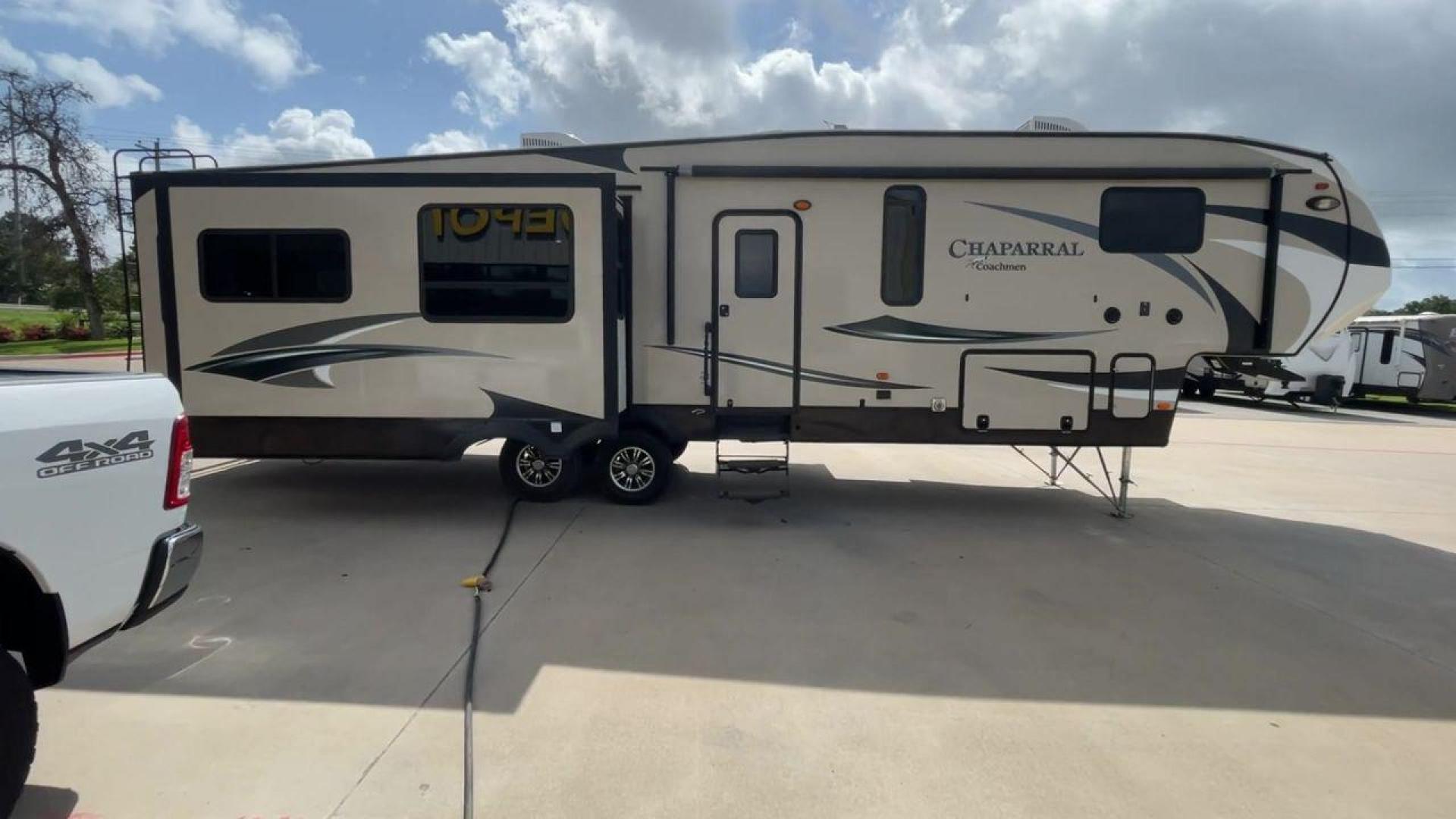 2017 COACHMEN CHAPARRAL 360IBL (5ZT3CH1B0HA) , Length: 39.67 ft. | Dry Weight: 11,449 lbs. | Gross Weight: 14,000 lbs. | Slides: 4 transmission, located at 4319 N Main St, Cleburne, TX, 76033, (817) 678-5133, 32.385960, -97.391212 - Photo#2