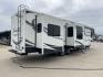 2017 CRUISER RV SOUTH FORK SANTA FE (5RXLG4228H1) , Length: 42.42 ft | Dry Weight: 13,702 lbs | Gross Weight: 16,000 lbs | Slides: 5 transmission, located at 4319 N Main St, Cleburne, TX, 76033, (817) 678-5133, 32.385960, -97.391212 - The 2017 Cruiser RV South Fork Santa Fe is a large and rugged fifth wheel that stands out with its striking exterior and practical features. With a length of 42.42 ft. and a height of 13.25 ft., this model offers an imposing presence on the road while providing ample space for all your needs. The RV - Photo#24