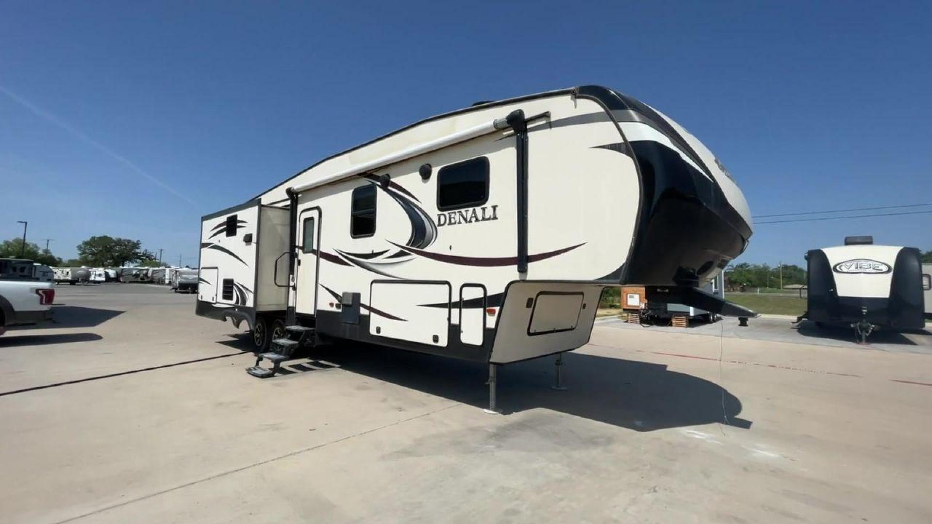 2017 TAN DENALI 335RLK (4YDF33522HP) , located at 4319 N Main St, Cleburne, TX, 76033, (817) 678-5133, 32.385960, -97.391212 - Photo#3