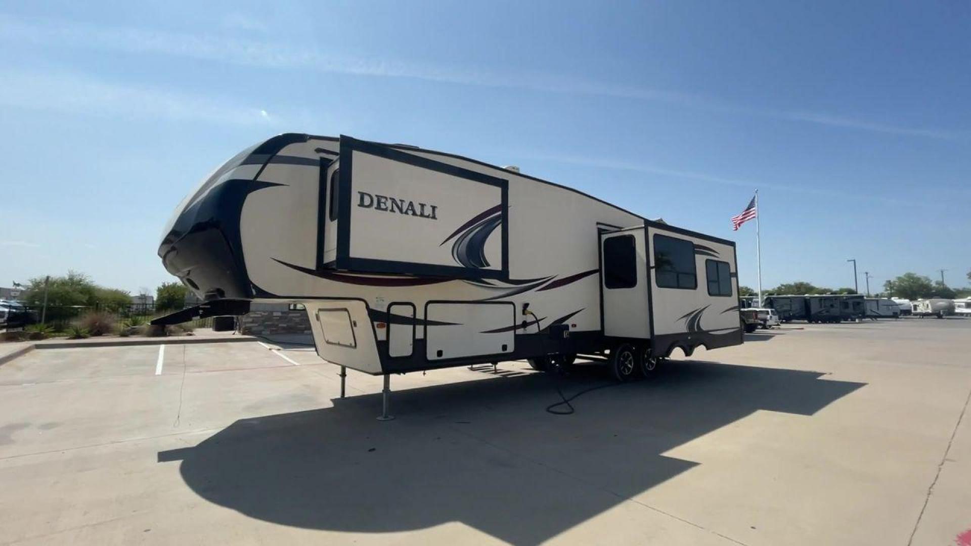 2017 TAN DENALI 335RLK (4YDF33522HP) , located at 4319 N Main St, Cleburne, TX, 76033, (817) 678-5133, 32.385960, -97.391212 - Photo#5