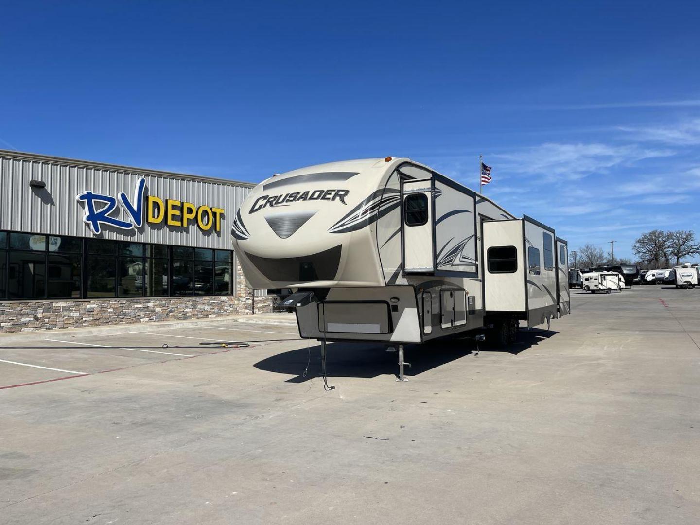 2017 TAN FOREST RIVER CRUSADER 360 (5ZT3CS1B8HG) , Length: 40.42 ft. | Dry Weight: 12,158 lbs. | Gross Weight: 13,852 lbs. | Slides: 4 transmission, located at 4319 N Main St, Cleburne, TX, 76033, (817) 678-5133, 32.385960, -97.391212 - Photo#0