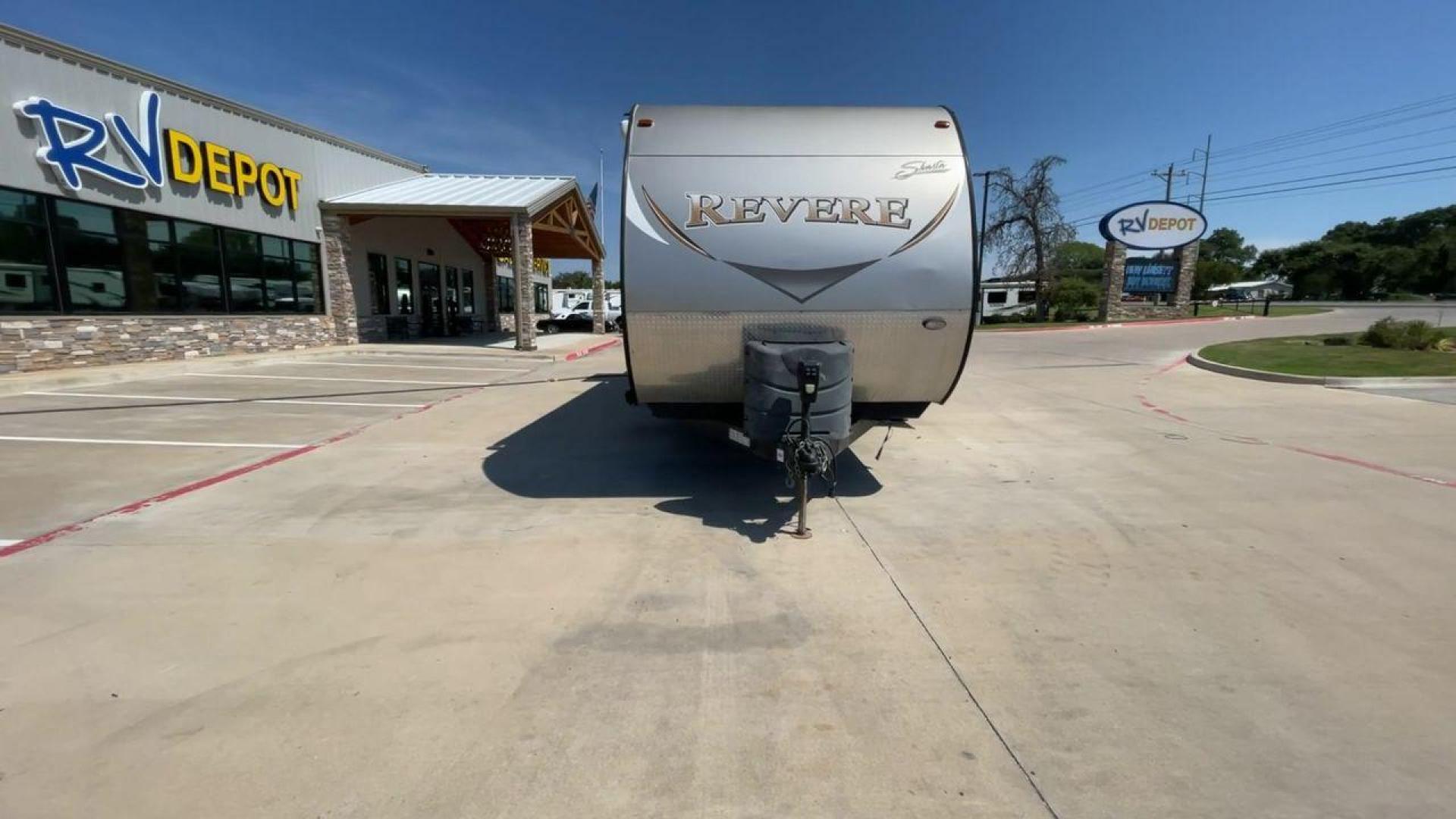 2017 FOREST RIVER SHASTA REVERE 30BH (5ZT2SHVBXHE) , located at 4319 N Main St, Cleburne, TX, 76033, (817) 678-5133, 32.385960, -97.391212 - Photo#4