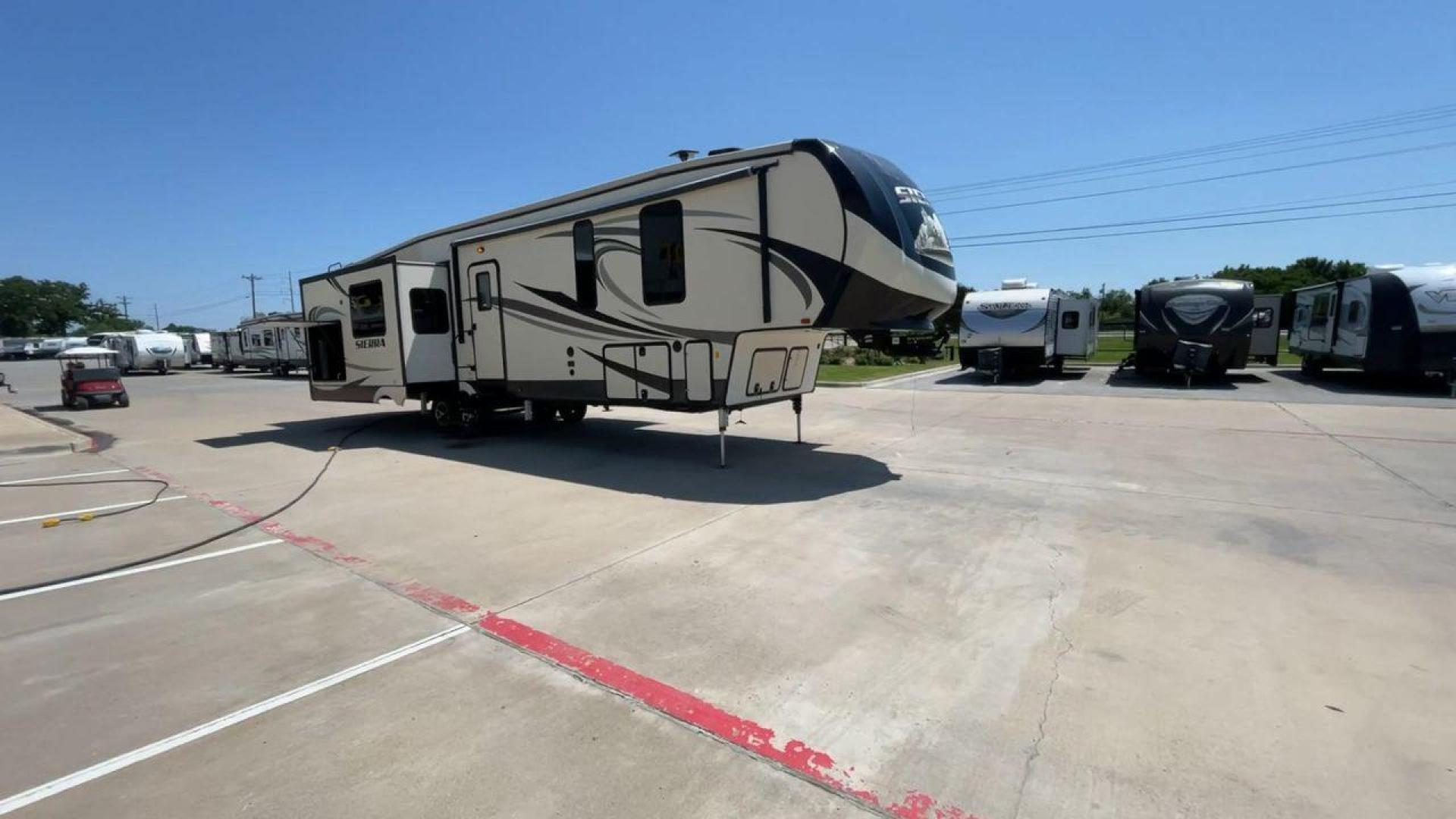 2017 FOREST RIVER SIERRA 372LOK (4X4FSEN22HJ) , located at 4319 N Main St, Cleburne, TX, 76033, (817) 678-5133, 32.385960, -97.391212 - Photo#3