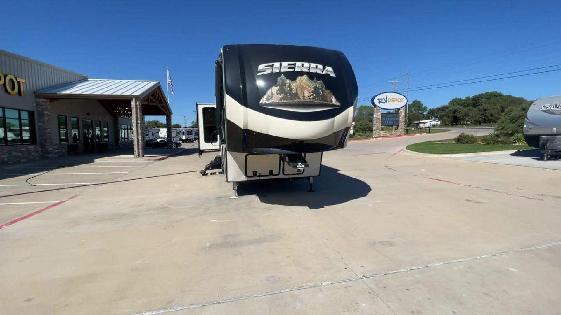 2017 TAN FOREST RIVER SIERRA 378FB (4X4FSEP25HJ) , Length: 42.58 ft. | Dry Weight: 12,455 lbs. | Gross Weight: 15,500 lbs. | Slides: 3 transmission, located at 4319 N Main St, Cleburne, TX, 76033, (817) 678-5133, 32.385960, -97.391212 - The 2017 Forest River Sierra 378FB is a dual-axle aluminum wheel set-up that measures 42.58 ft. in length. It has a dry weight of 12,455 lbs. and a GVWR of 15,500 lbs. This fifth wheel is big, spacious, and luxurious! On the exterior, you can enjoy an enormous 20-foot power-retractable awning and an - Photo#4