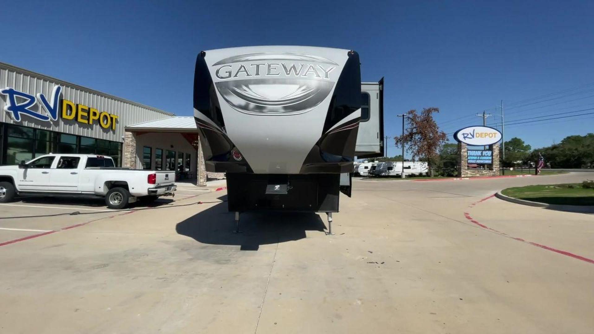 2017 TAN GATEWAY 3712RDMB - (5SFSG4228HE) , Length: 39.5 ft. | Dry Weight: 13,680 lbs. | Gross Weight: 15,500 lbs. | Slides: 4 transmission, located at 4319 N Main St, Cleburne, TX, 76033, (817) 678-5133, 32.385960, -97.391212 - The 2017 Gateway 3712RDMB Fifth Wheel provides luxurious travel experiences. With a length of 39.5 feet and a dry weight of 13,680 pounds, this amazing RV provides large living accommodations and all of the conveniences you require for a comfortable travel. With a gross weight of 15,500 pounds and f - Photo#6