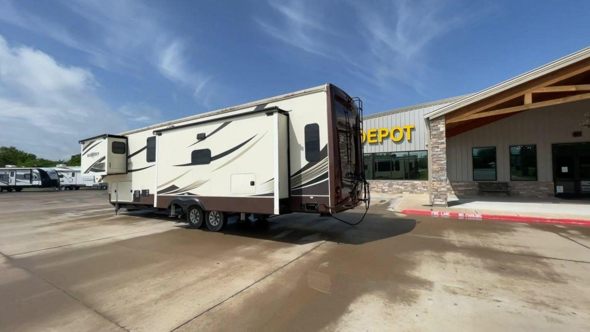 2017 HEARTLAND BIGHORN 3760EL (5SFBG4224HE) , Length: 40.9 ft. | Dry Weight: 13,240 lbs. | Gross Weight: 16,000 lbs. | Slides: 3 transmission, located at 4319 N Main St, Cleburne, TX, 76033, (817) 678-5133, 32.385960, -97.391212 - The 2017 Heartland Bighorn 3760EL fifth wheel offers comfort and elegance when traveling. This well-thought-out RV offers a home away from home by fusing flair and functionality. The dimensions of this unit are 40.9 ft in length, 8 ft in width, and 13.25 ft in height. It has a dry weight of 13,240 l - Photo#7