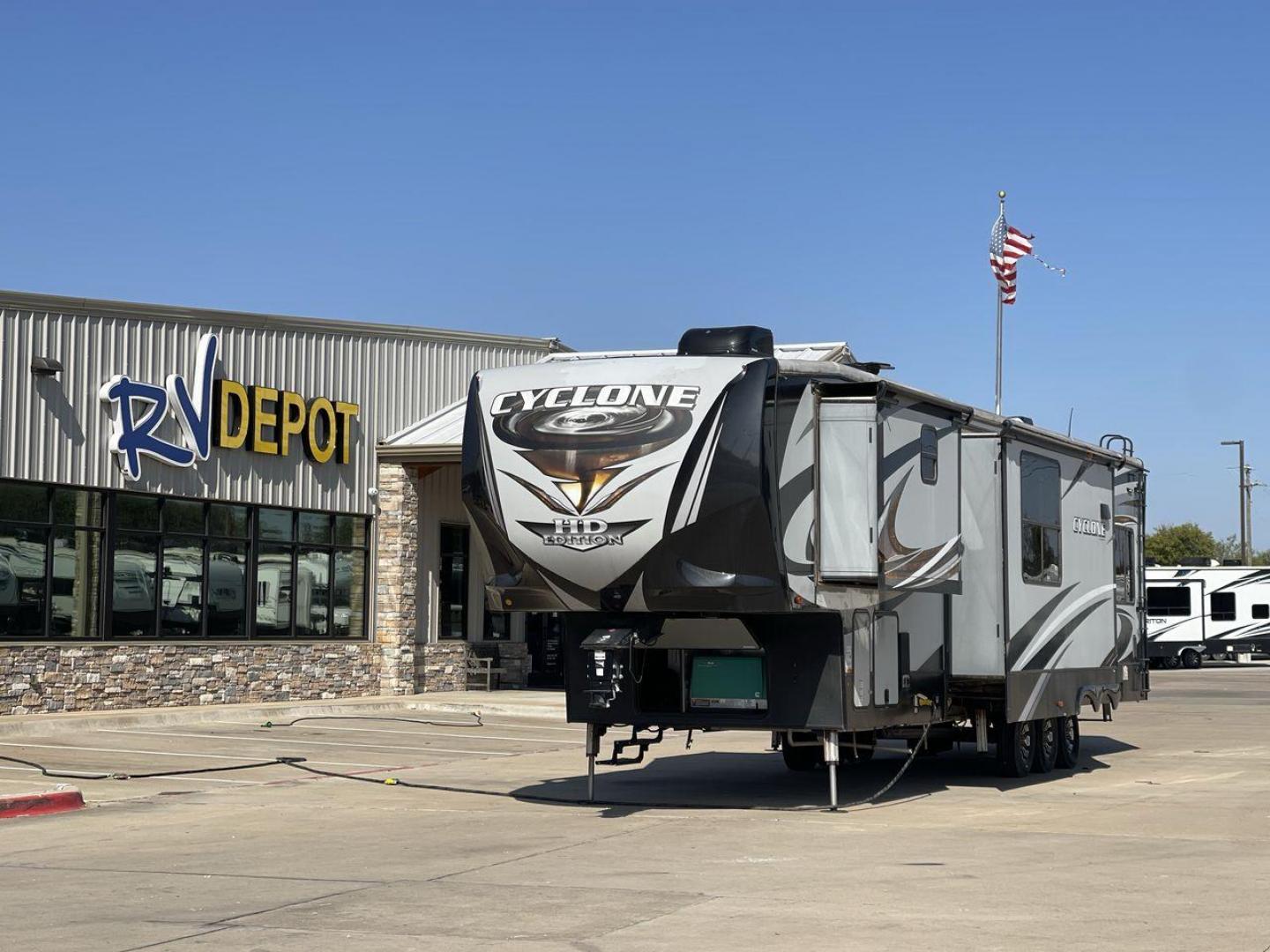 2017 HEARTLAND CYCLONE 4005 (5SFCG4434HE) , Length: 44.1 ft. | Dry Weight: 16,290 lbs.| Gross Weight: 20,000 lbs. | Slides: 3 transmission, located at 4319 N Main St, Cleburne, TX, 76033, (817) 678-5133, 32.385960, -97.391212 - The 2017 Heartland Cyclone 4005 is a luxury fifth-wheel toy hauler that combines comfort and functionality for adventurers who want the flexibility to bring toys along for the ride. Known for its spacious garage, upscale living area, and ample sleeping options, this model is ideal for thrill-seekers - Photo#0