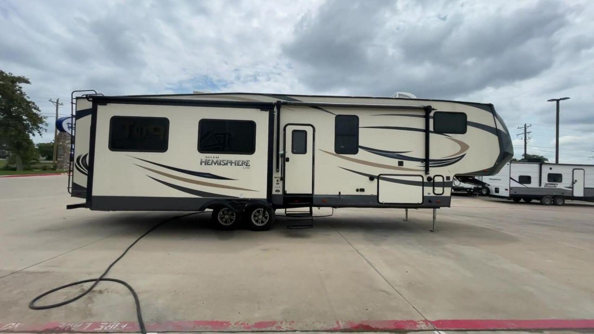 2017 TAN HEMISPHERE 337BAR (4X4FSBK25HV) , Length: 39.58 ft. | Dry Weight: 10,069 lbs. | Slides: 3 transmission, located at 4319 N Main St, Cleburne, TX, 76033, (817) 678-5133, 32.385960, -97.391212 - This 2017 Forest River Salem Hemisphere Lite 337BAR fifth wheel measures 39.58 feet. It is a dual axle, aluminum wheel setup with electric drum brakes. Its dry weight is 10,069 lbs, its payload capacity is 2,321 lbs, and its hitch weight is 1,990 lbs. The fiberglass exterior is painted white with bl - Photo#23