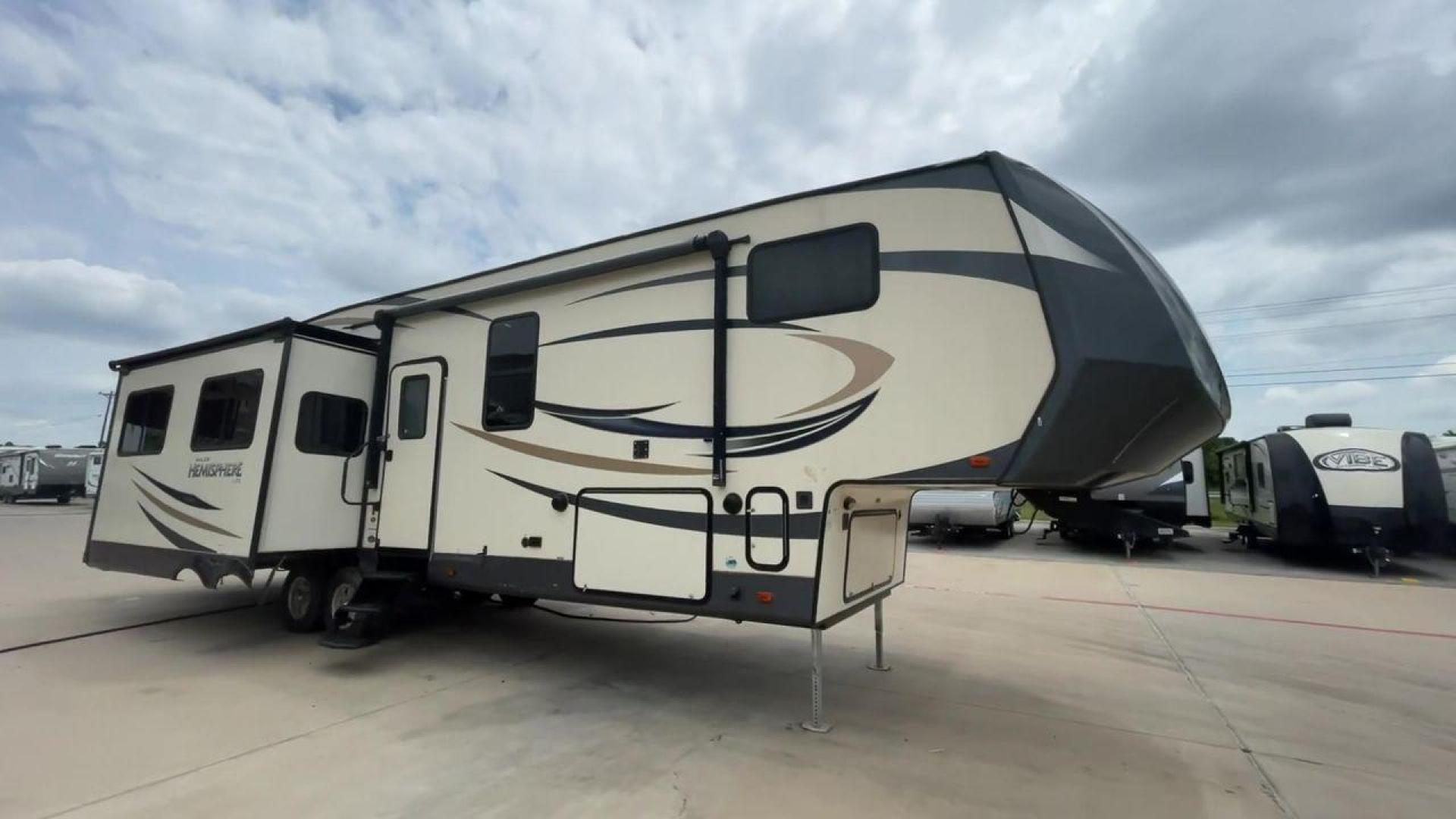 2017 TAN HEMISPHERE 337BAR (4X4FSBK25HV) , Length: 39.58 ft. | Dry Weight: 10,069 lbs. | Slides: 3 transmission, located at 4319 N Main St, Cleburne, TX, 76033, (817) 678-5133, 32.385960, -97.391212 - This 2017 Forest River Salem Hemisphere Lite 337BAR fifth wheel measures 39.58 feet. It is a dual axle, aluminum wheel setup with electric drum brakes. Its dry weight is 10,069 lbs, its payload capacity is 2,321 lbs, and its hitch weight is 1,990 lbs. The fiberglass exterior is painted white with bl - Photo#24