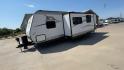 2017 WHITE JAYCO JAYFLIGHT 28BHBE (1UJBJ0BR8H1) , Length: 33.42 ft. | Dry Weight: 6,510 lbs. | Gross Weight: 9,250 lbs. | Slides: 1 transmission, located at 4319 N Main St, Cleburne, TX, 76033, (817) 678-5133, 32.385960, -97.391212 - Photo#5