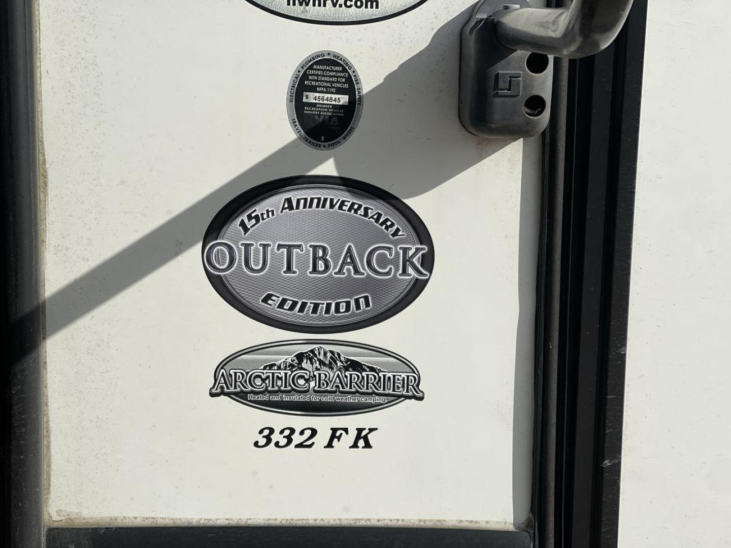 2017 KEYSTONE OUTBACK 332FK (4YDT33229HB) , Length: 37.83 ft. | Dry Weight: 8,475 lbs. | Gross Weight: 10,500 lbs. | Slides: 3 transmission, located at 4319 N Main St, Cleburne, TX, 76033, (817) 678-5133, 32.385960, -97.391212 - Photo#22