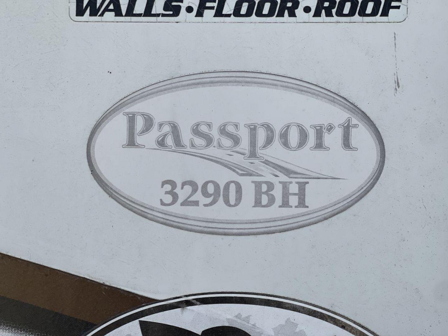 2017 KEYSTONE PASSPORT 3290BH (4YDT32929HT) , Length: 36.67 ft. | Dry Weight: 6,368 lbs. | Gross Weight: 8,000 lbs. | Slides: 3 transmission, located at 4319 N Main St, Cleburne, TX, 76033, (817) 678-5133, 32.385960, -97.391212 - Photo#22