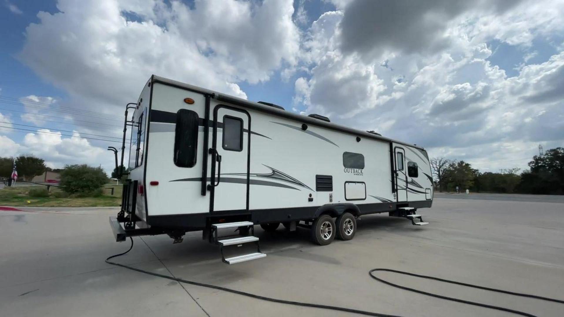 2017 OUTBACK 334RL - (4YDT33422HB) , Length: 37.83 ft. | Dry Weight: 8,155 lbs. | Gross Weight: 10,500 lbs | Slides: 2 transmission, located at 4319 N Main St, Cleburne, TX, 76033, (817) 678-5133, 32.385960, -97.391212 - Photo#1