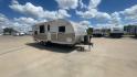 2017 WHITE SHASTA OASIS 25RS - (5ZT2SSPBXHE) , Length: 28.92 ft. | Dry Weight: 4,630 lbs | Gross Weight: 7,508 lbs | Slides: 1 transmission, located at 4319 N Main St, Cleburne, TX, 76033, (817) 678-5133, 32.385960, -97.391212 - Revel in a comfortable camping lifestyle in this Shasta Oasis 25RS that features a rear bath, rear bunks, and a large single slide for added interior space. This unit only measures 28.92 ft in length, 8 ft in width, and 10.75 ft in height. It has a dry weight of 4,630 lbs with a payload capacity - Photo#3