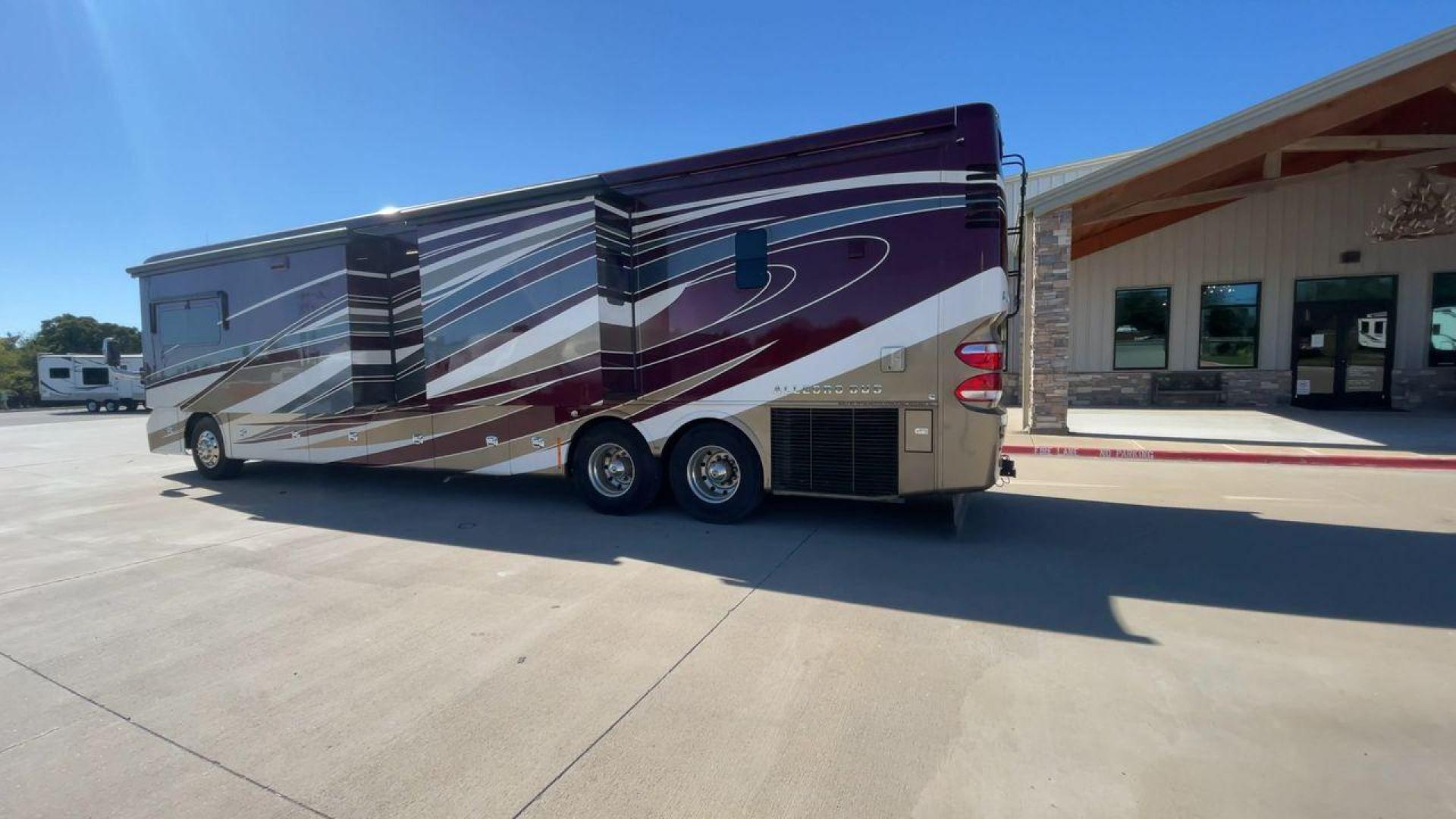 2017 TIFFIN ALLEGRO BUS 45OPP (5VBBAK7A6HA) , located at 4319 N Main St, Cleburne, TX, 76033, (817) 678-5133, 32.385960, -97.391212 - Photo#7