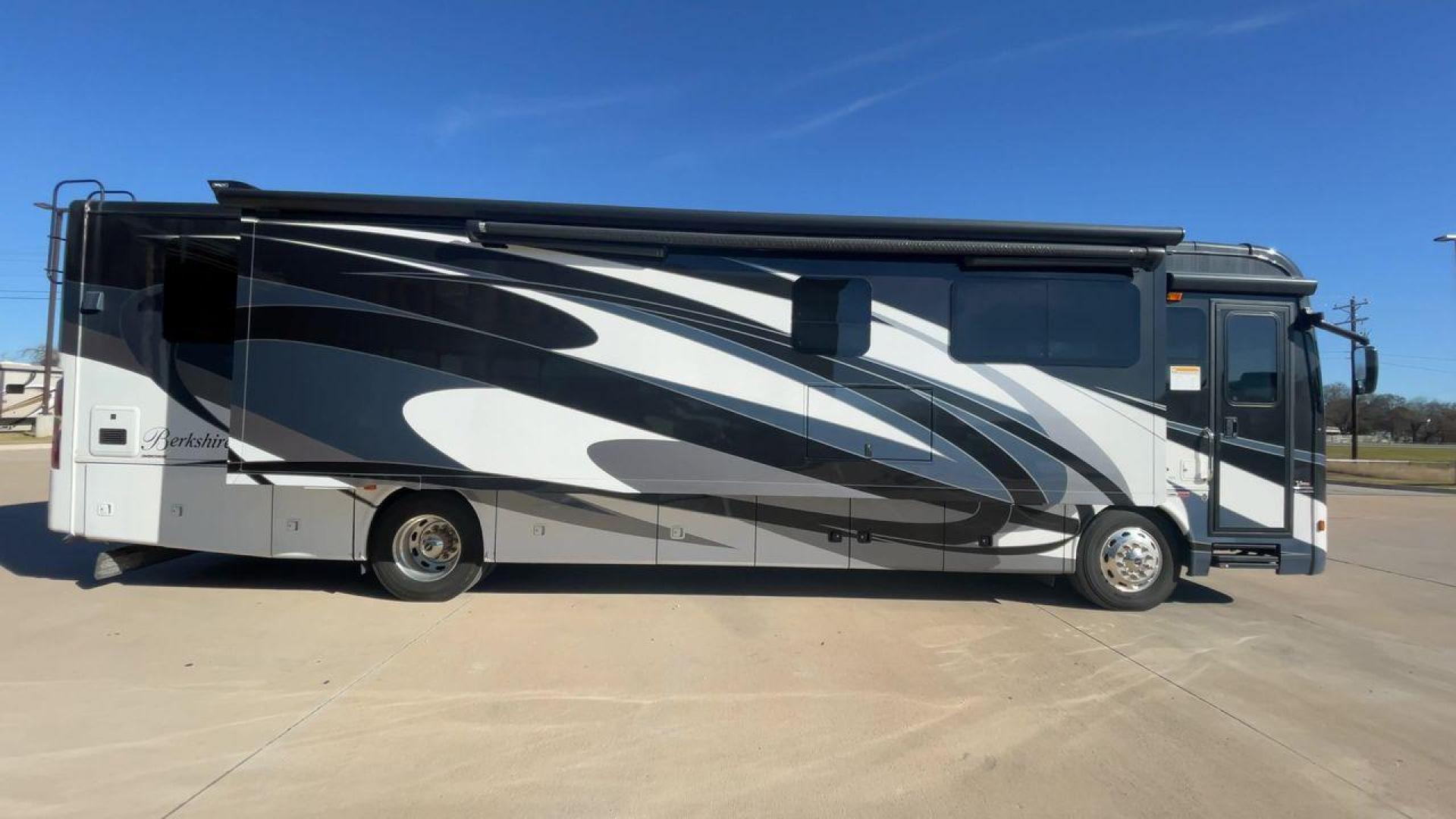 2018 FOREST RIVER BERKSHIRE 39A (4UZACHFC1JC) , Length: 39.5 ft. | Gross Weight: 33,350 lbs. | Slides: 3 transmission, located at 4319 N Main St, Cleburne, TX, 76033, (817) 678-5133, 32.385960, -97.391212 - The 2018 Forest River Berkshire 39A is a luxury Class A diesel motorhome that combines elegant design with exceptional functionality. It is built for families or couples seeking comfort and style during long journeys or extended stays. This unit comes with dimensions of 39.5 ft in length, 8.33 ft in - Photo#2