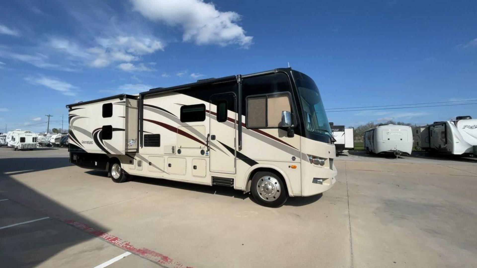 2019 /Brown FOREST RIVER GEORGETOWN 36B5 (1F66F5DYXJ0) , Length: 37.92 ft. | GVWR: 22,000 lbs. | Engine: Triton / V10 | Slides: 3 transmission, located at 4319 N Main St, Cleburne, TX, 76033, (817) 678-5133, 32.385960, -97.391212 - Photo#3