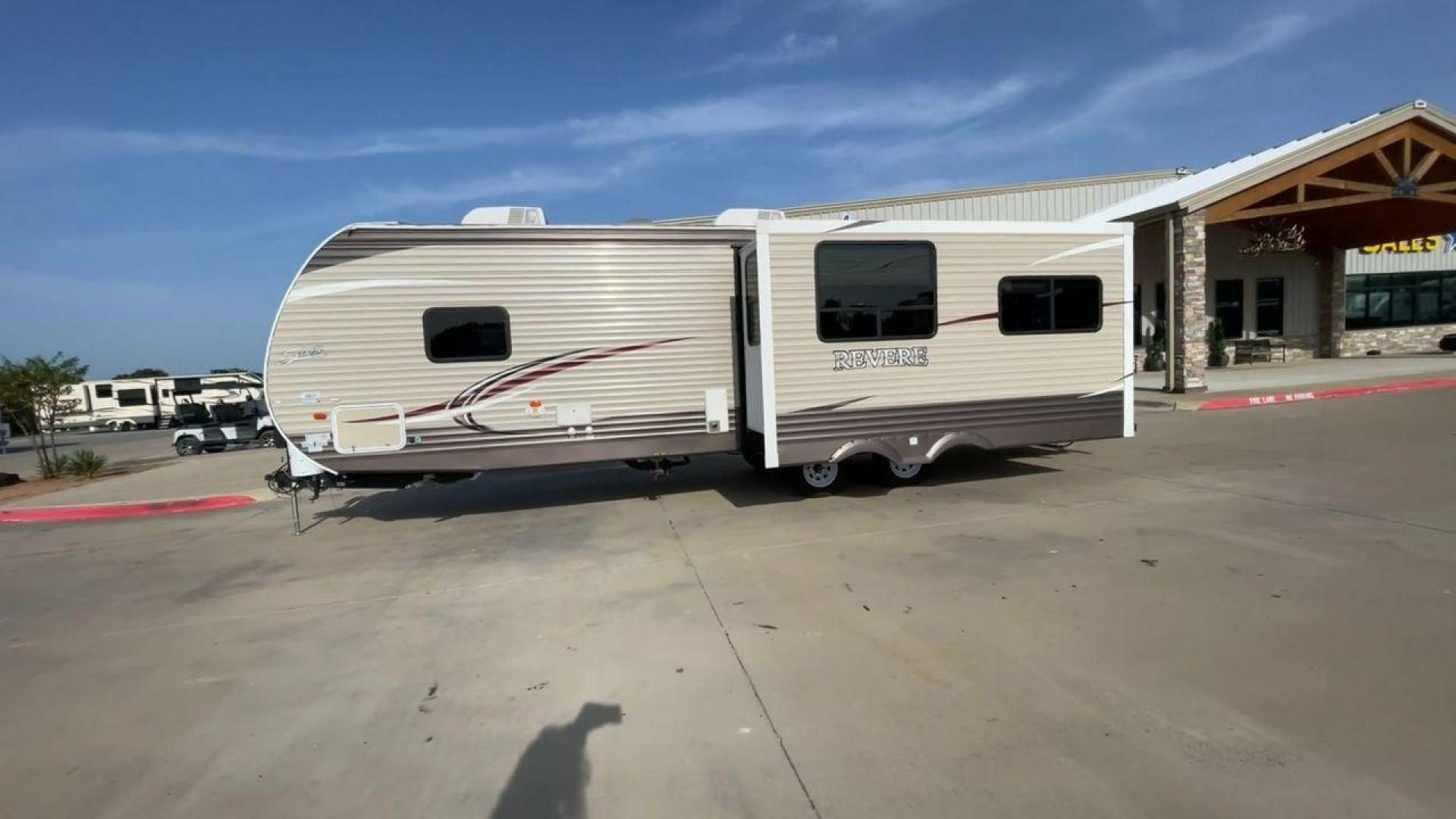 2018 FOREST RIVER SHASTA REVERE 27RL (5ZT2SHSB5JE) , located at 4319 N Main St, Cleburne, TX, 76033, (817) 678-5133, 32.385960, -97.391212 - Photo#6